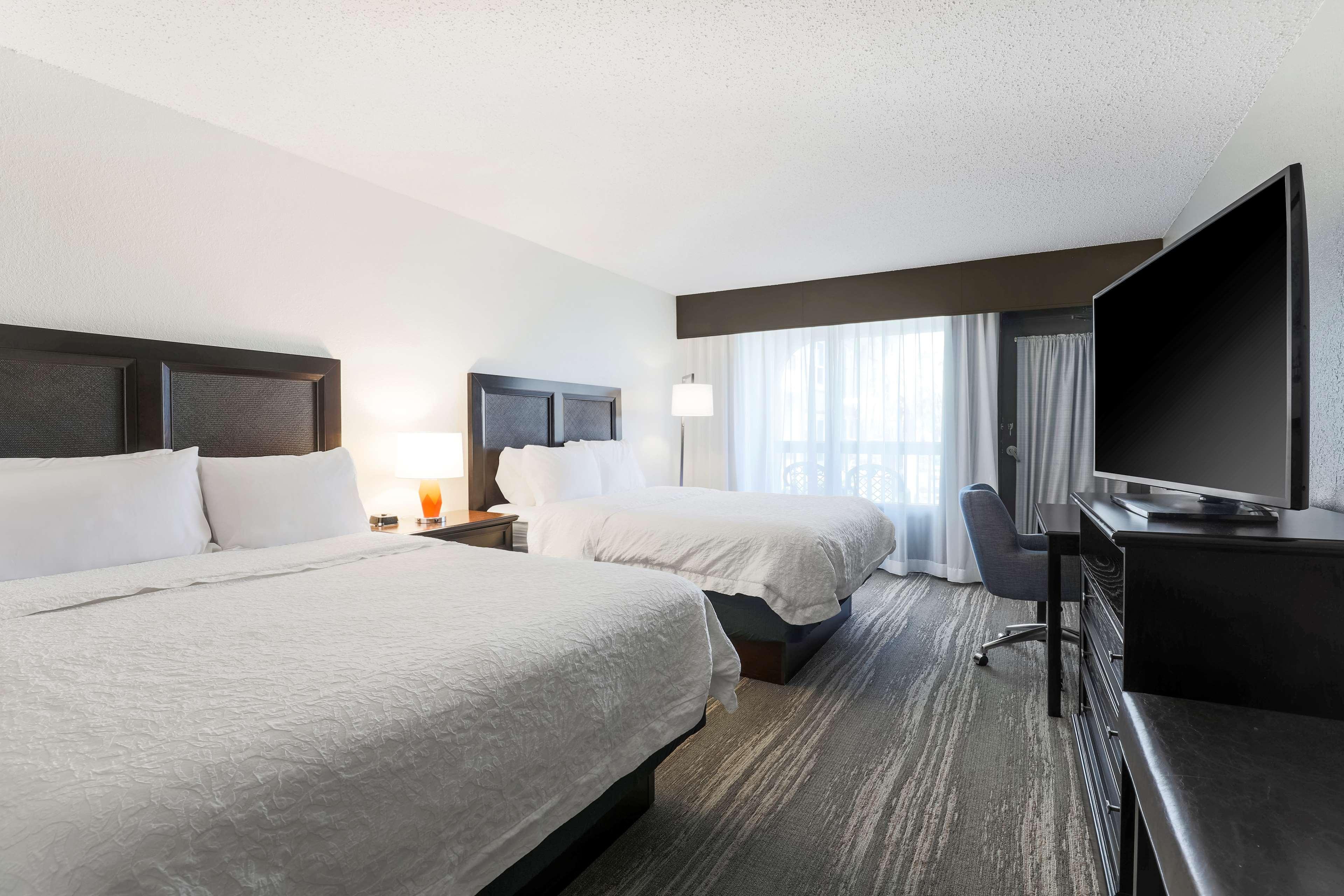 Double Two Queen Beds Non Smoking