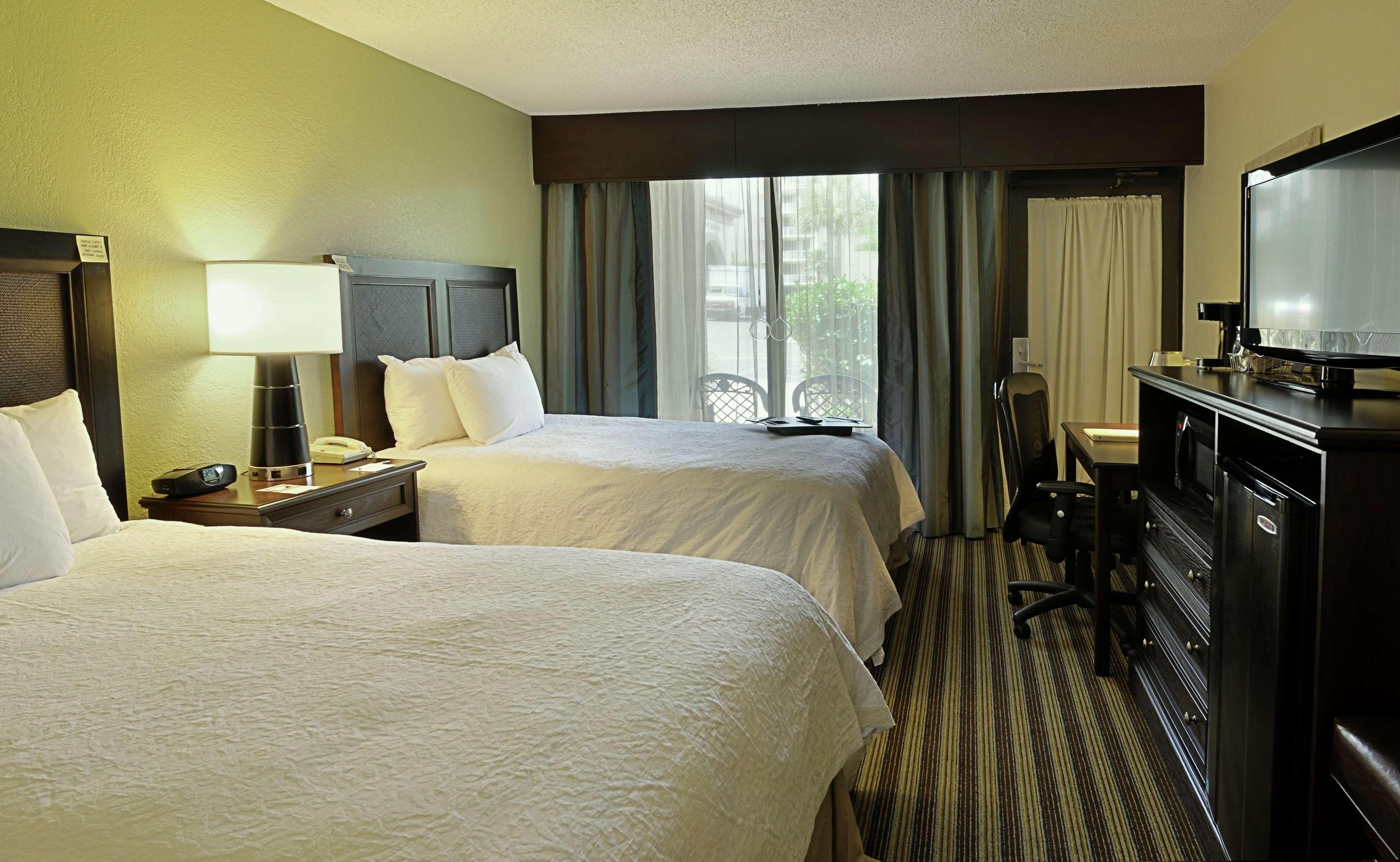 Double Two Queen Beds Non Smoking