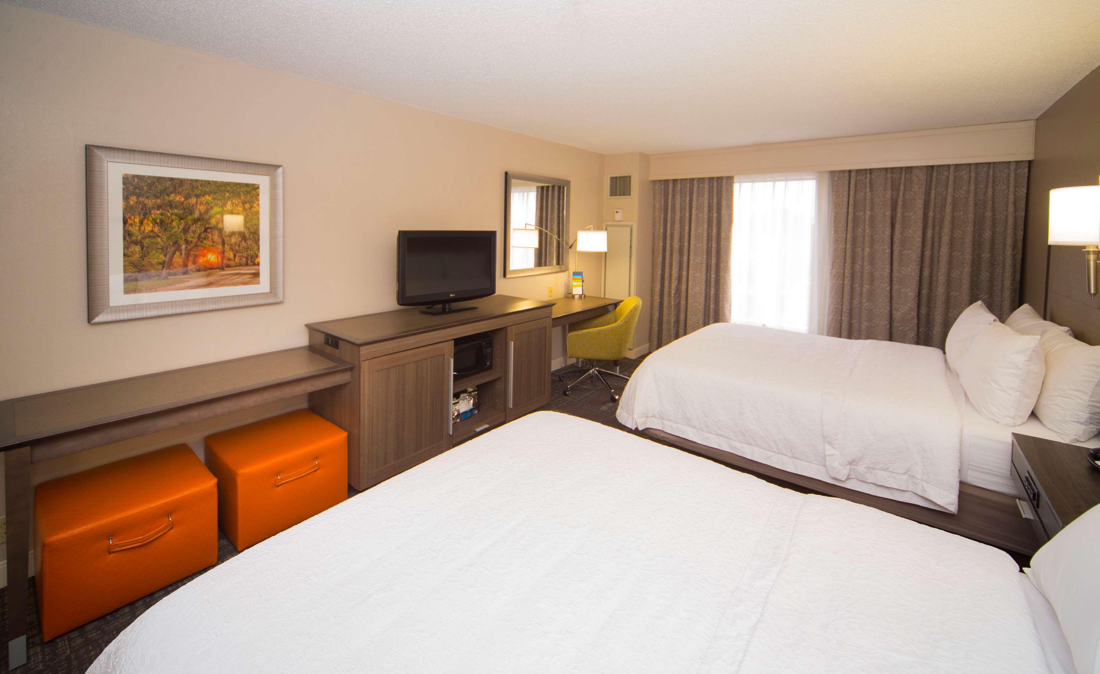 Double Two Queen Beds Non Smoking