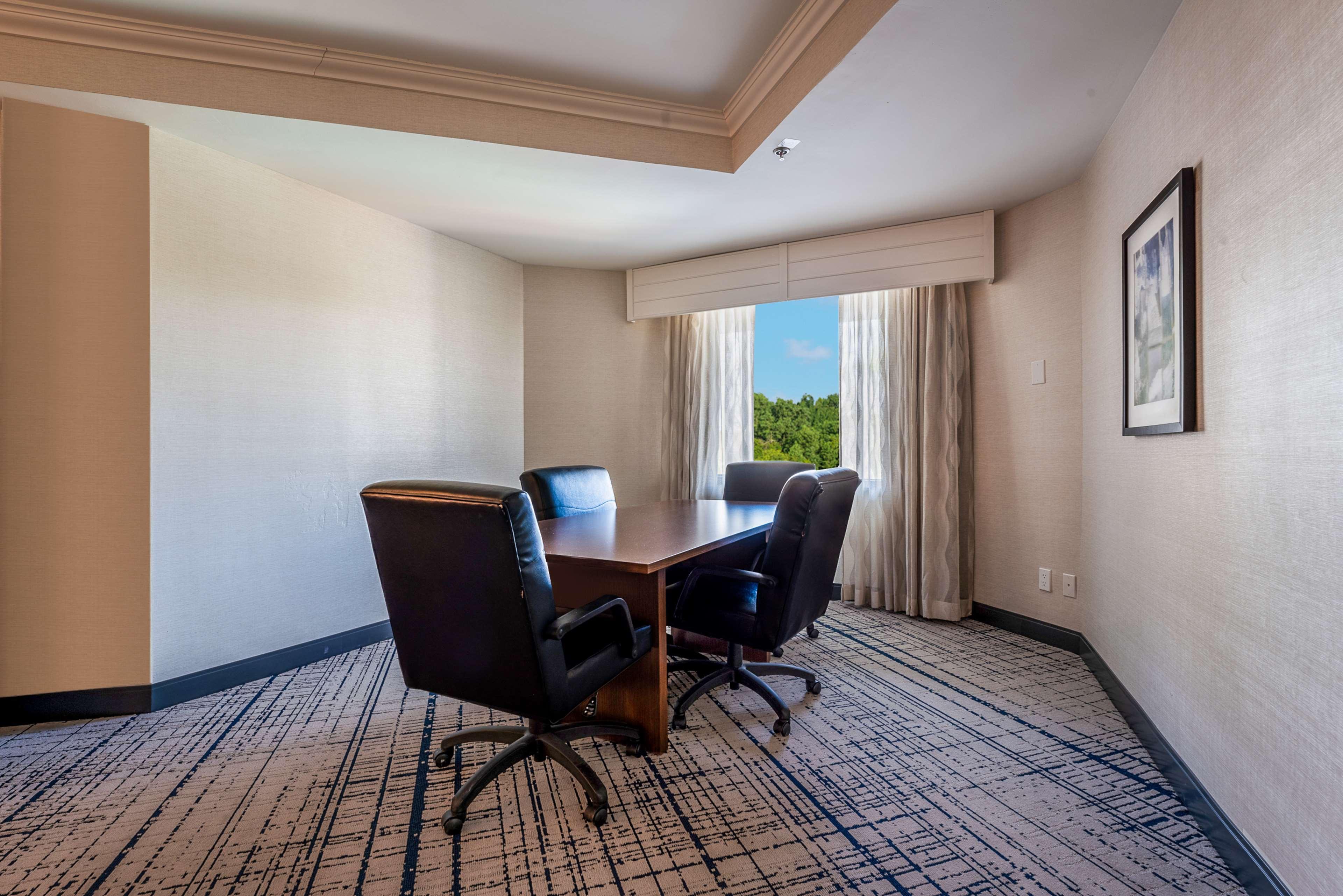 Junior Suite King Size Bed