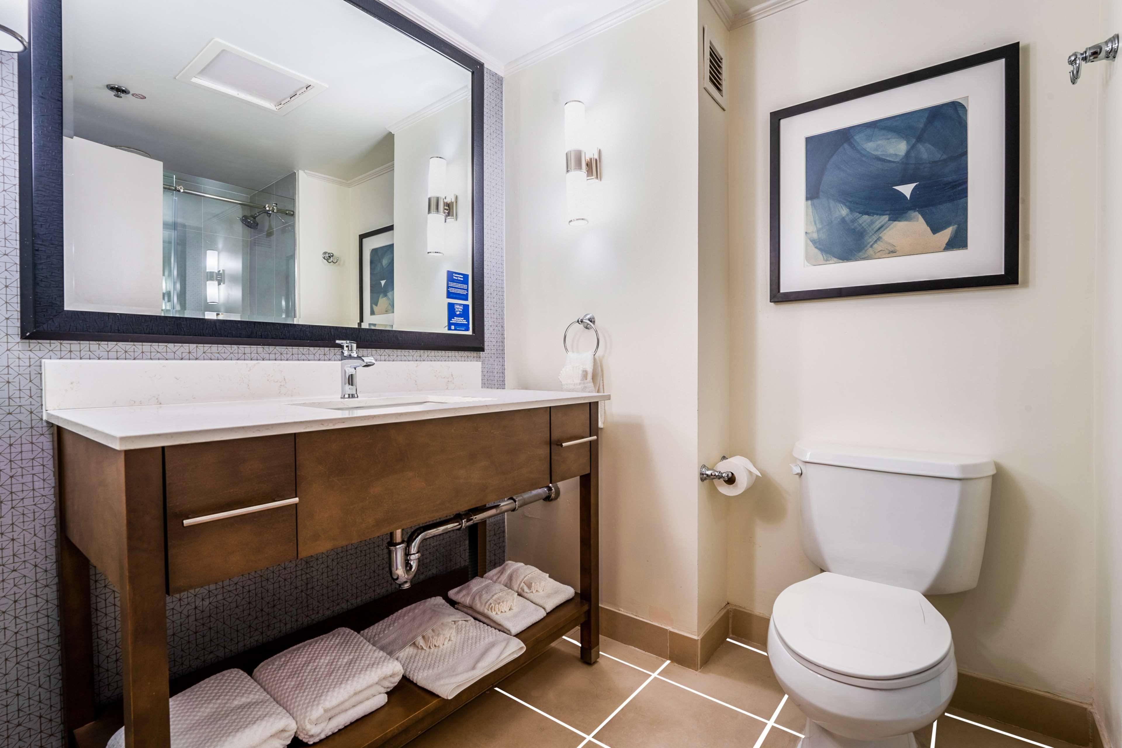 Double Accessible King Size Bed