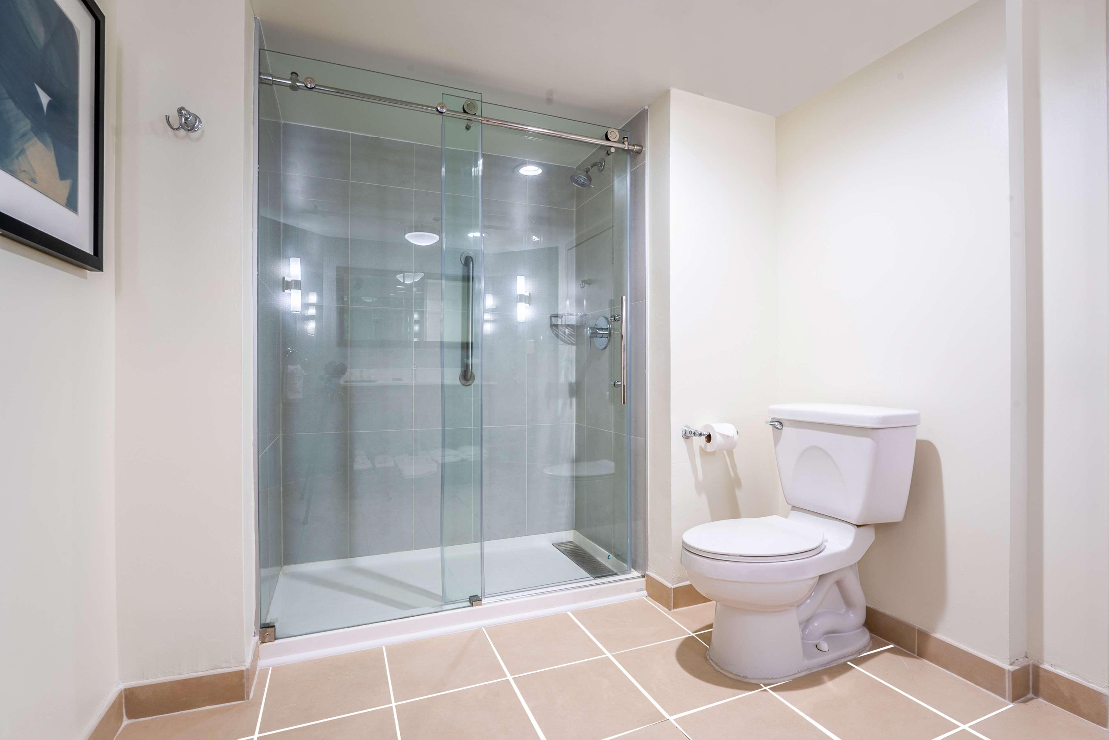 Junior Suite King Size Bed