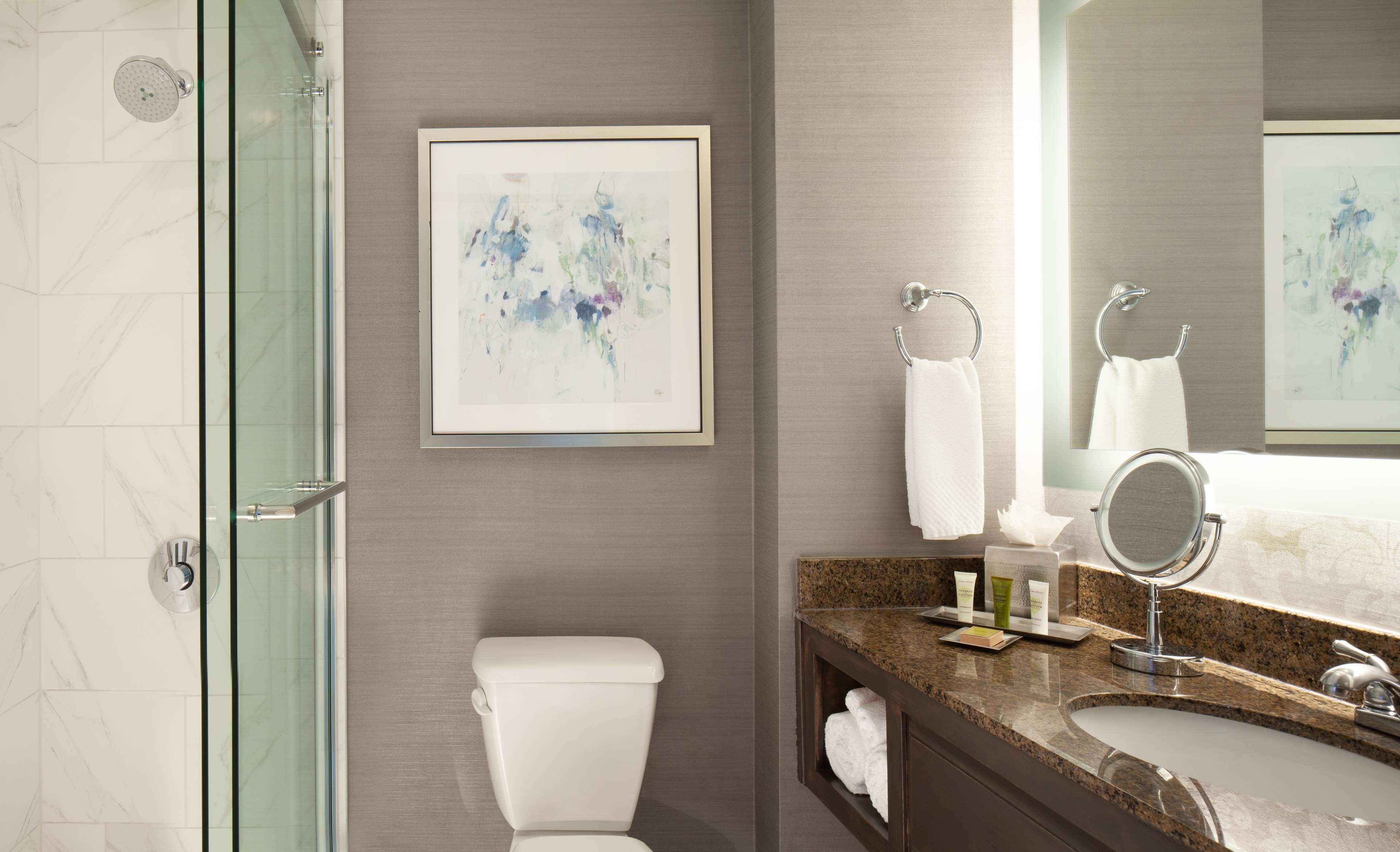 Junior Suite King Size Bed