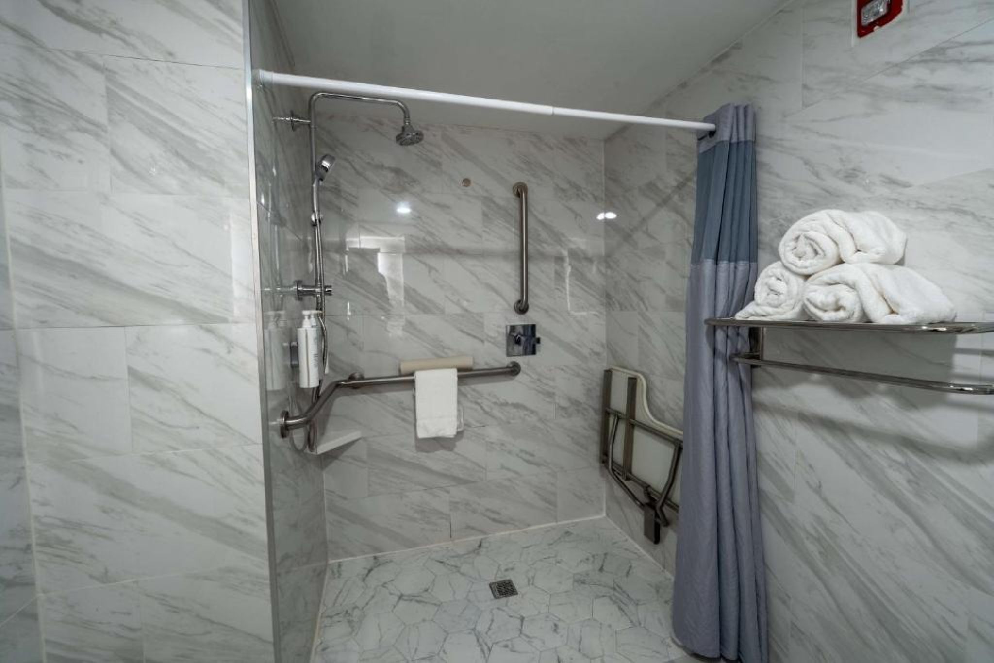 Double Accessible King Size Bed