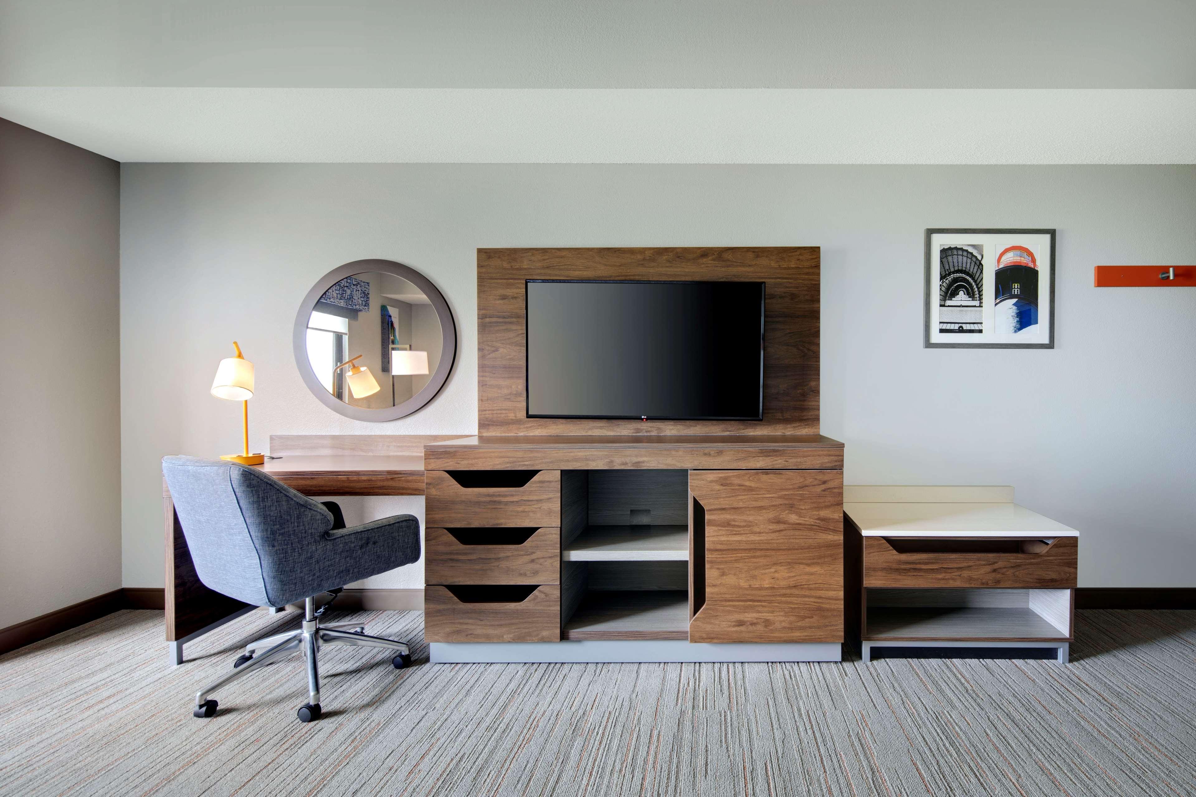 Twin Accessible-two Queen Beds