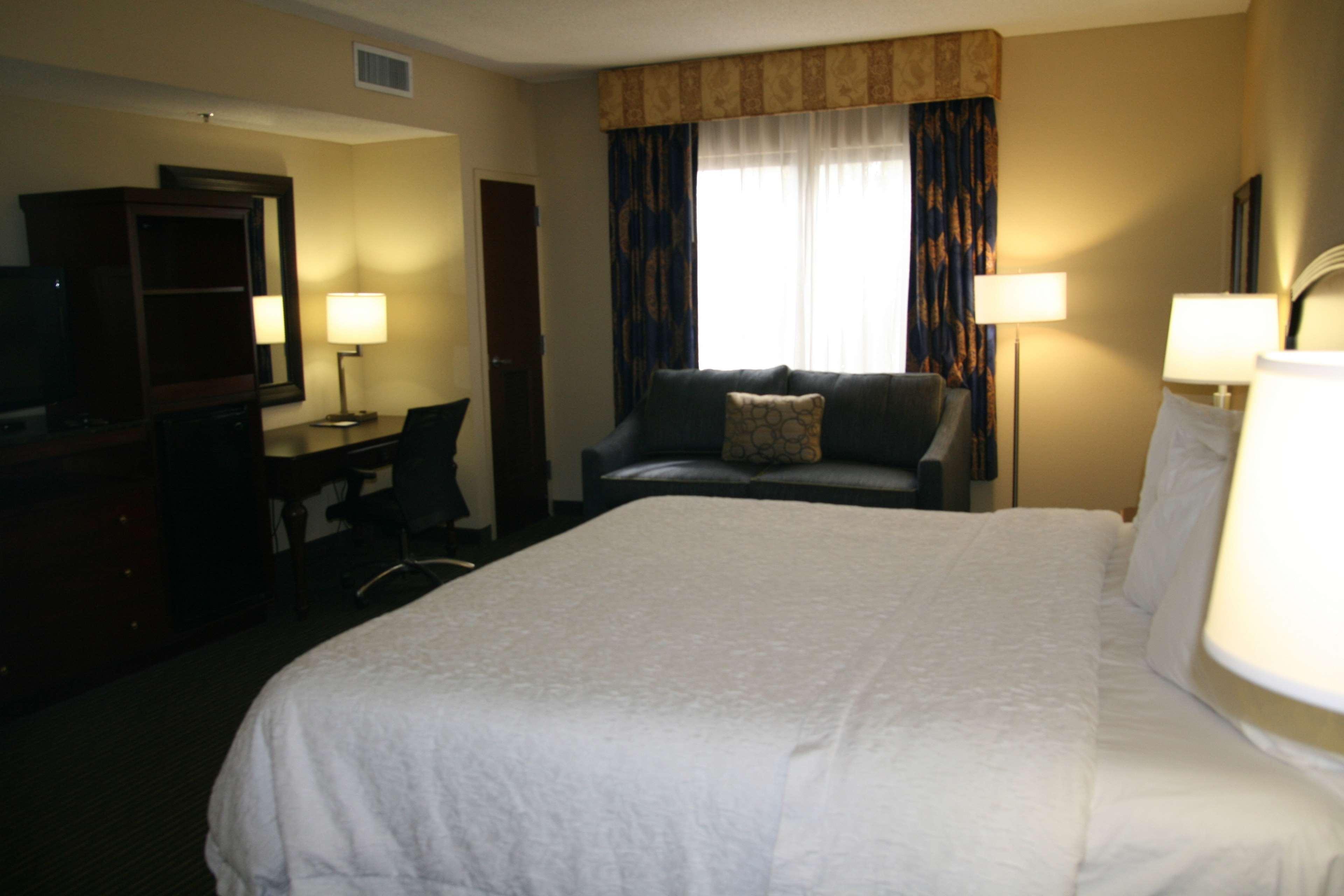 Double King Bed Non Smoking