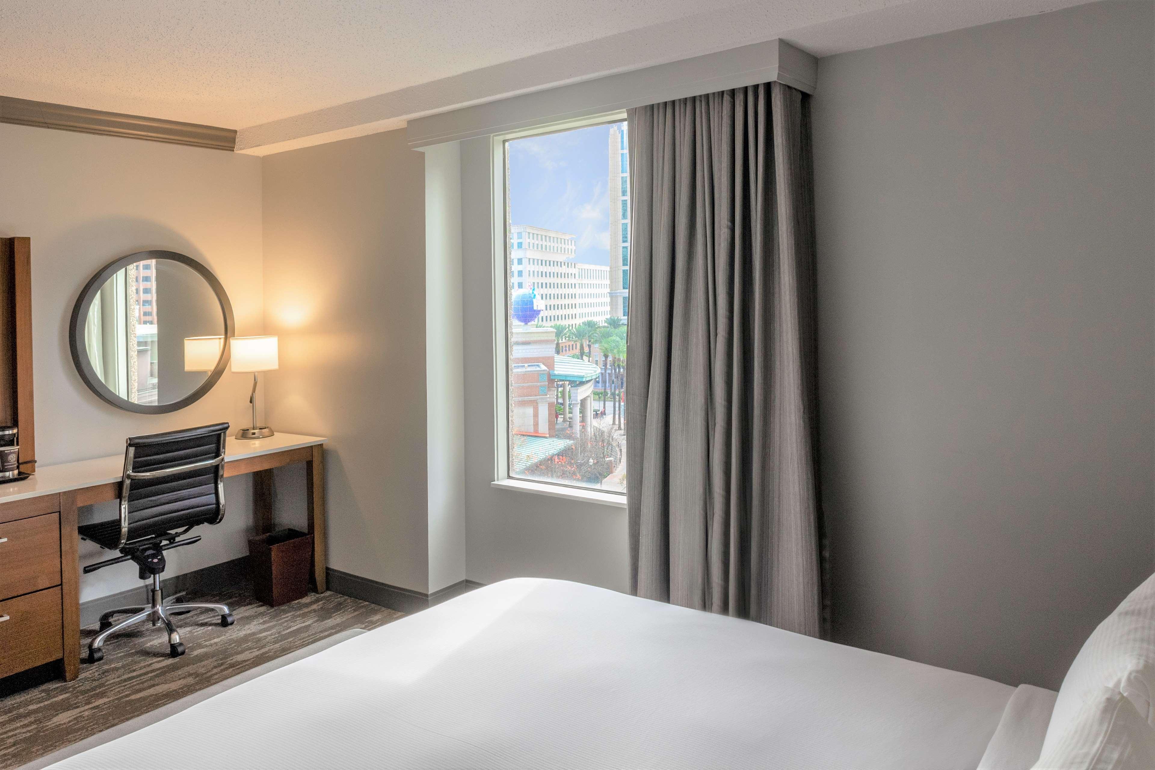 Junior Suite King Size Bed