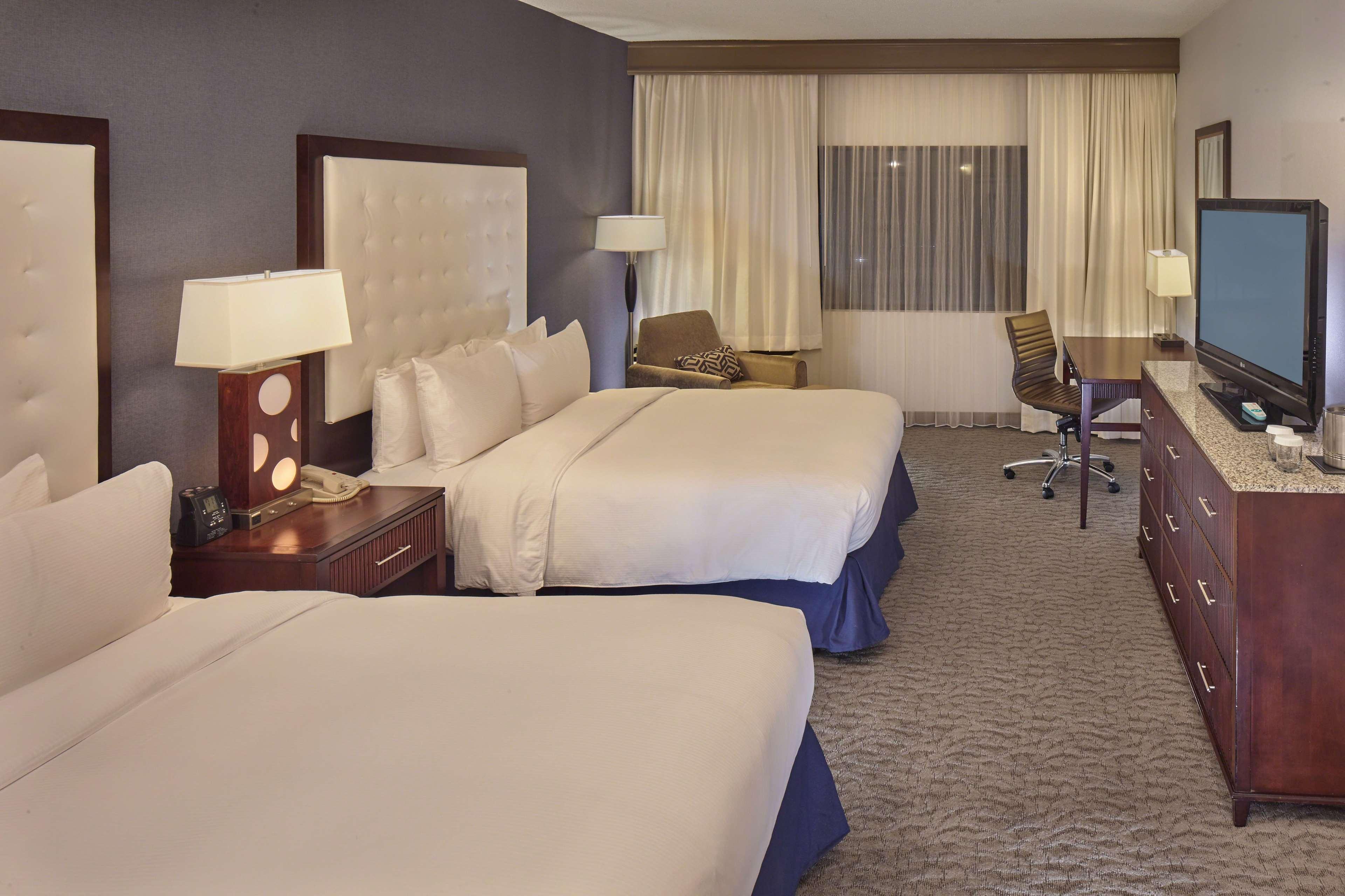 Double Deluxe Two Queen Beds