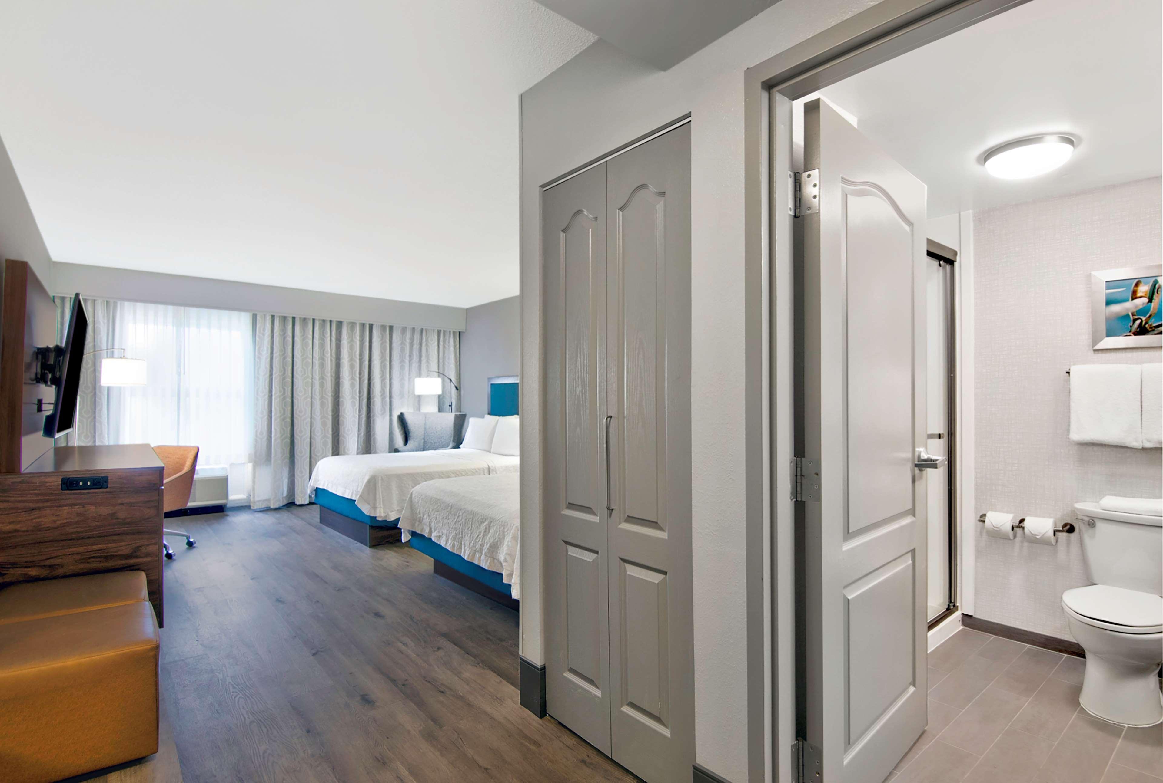 Double Two Queen Beds Non Smoking