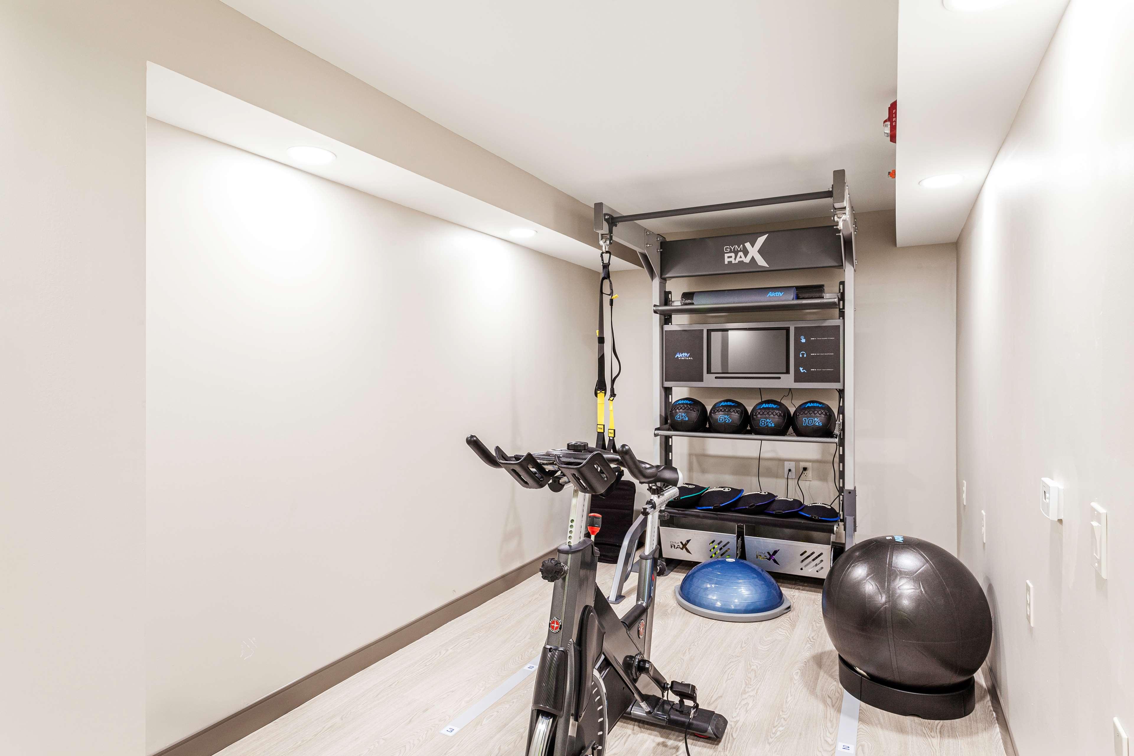 Double Accessible King Size Bed