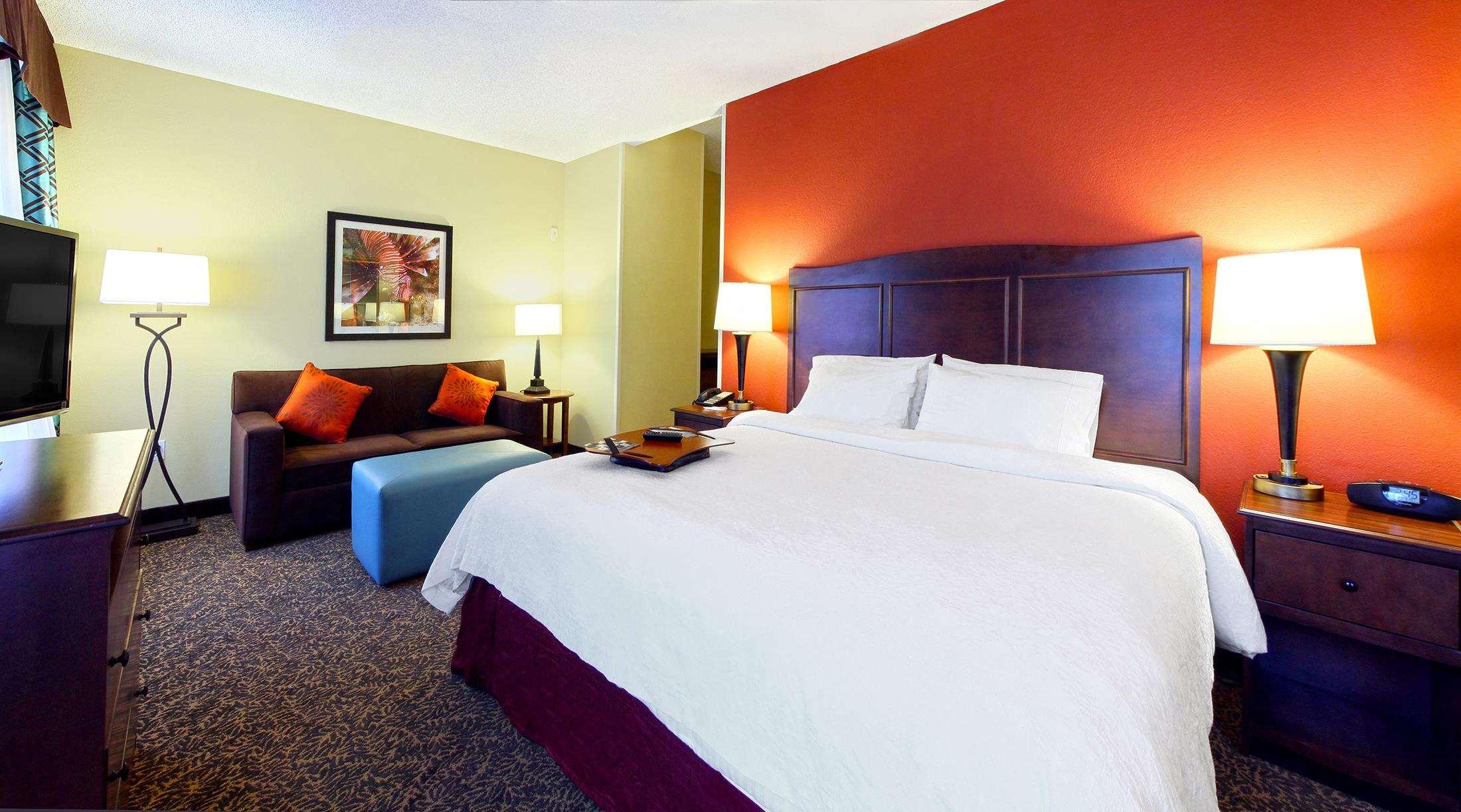 Studio King Size Bed