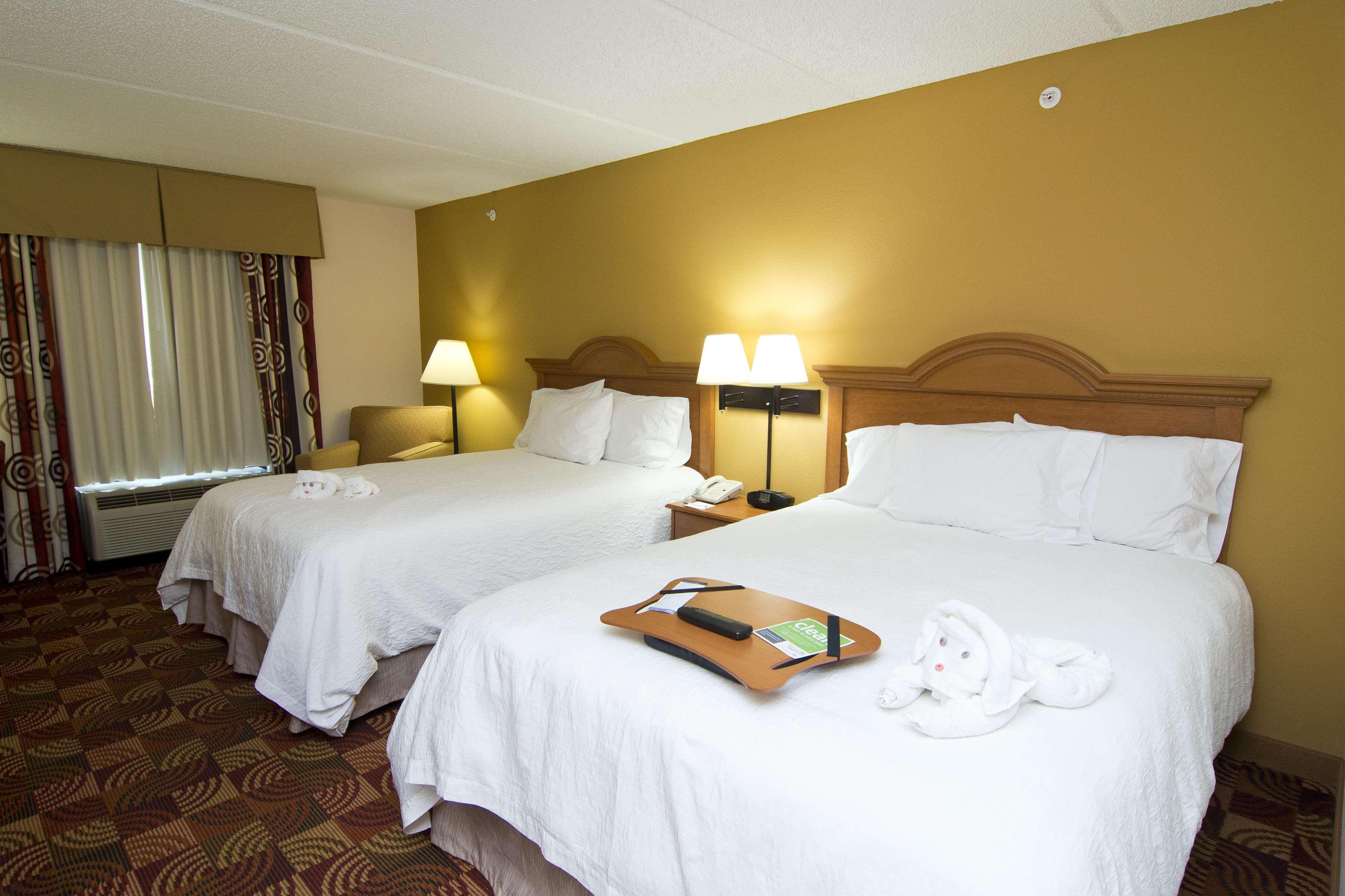 Double Two Queen Beds Non Smoking