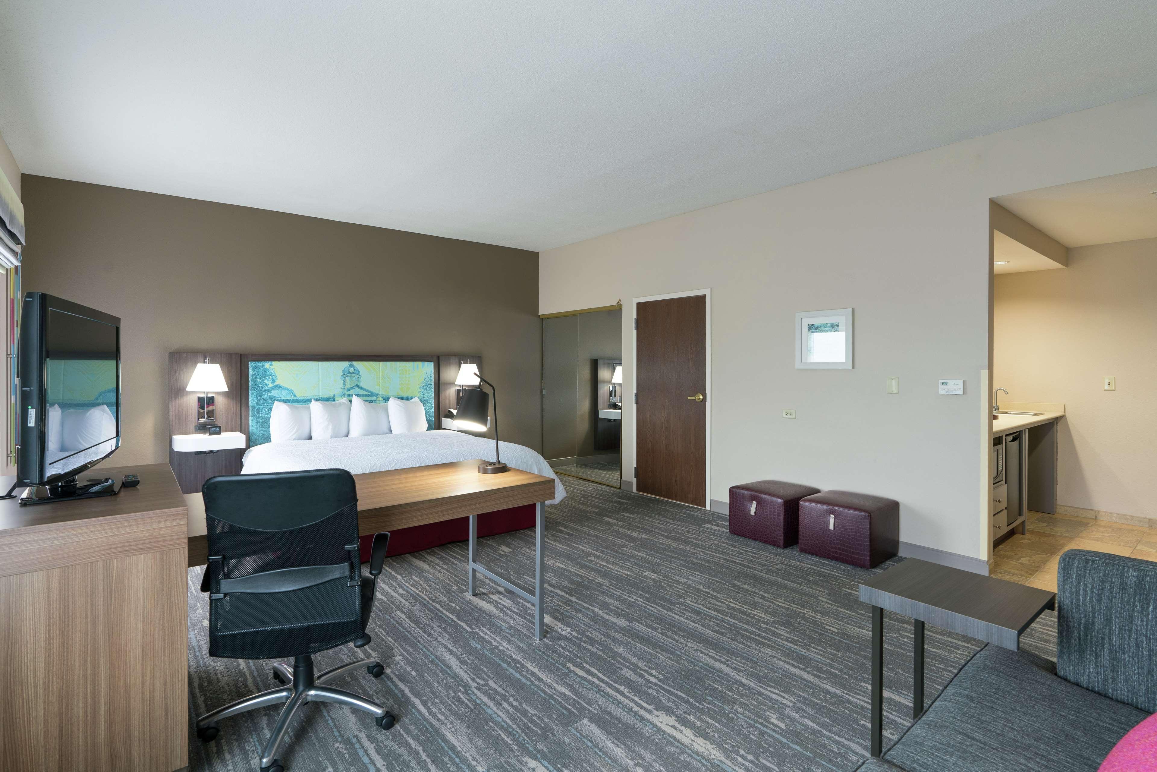 Studio King Size Bed