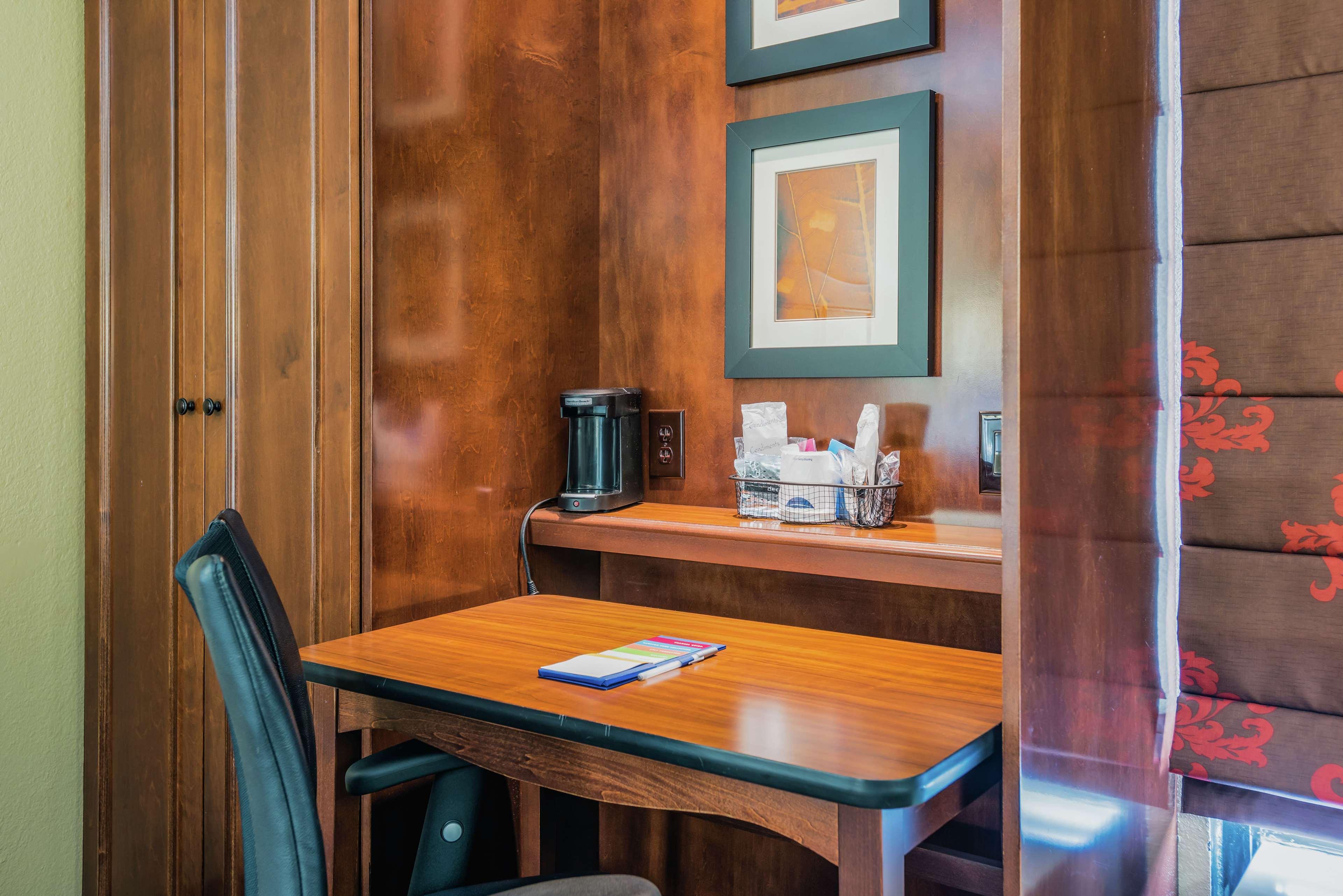 Studio King Size Bed