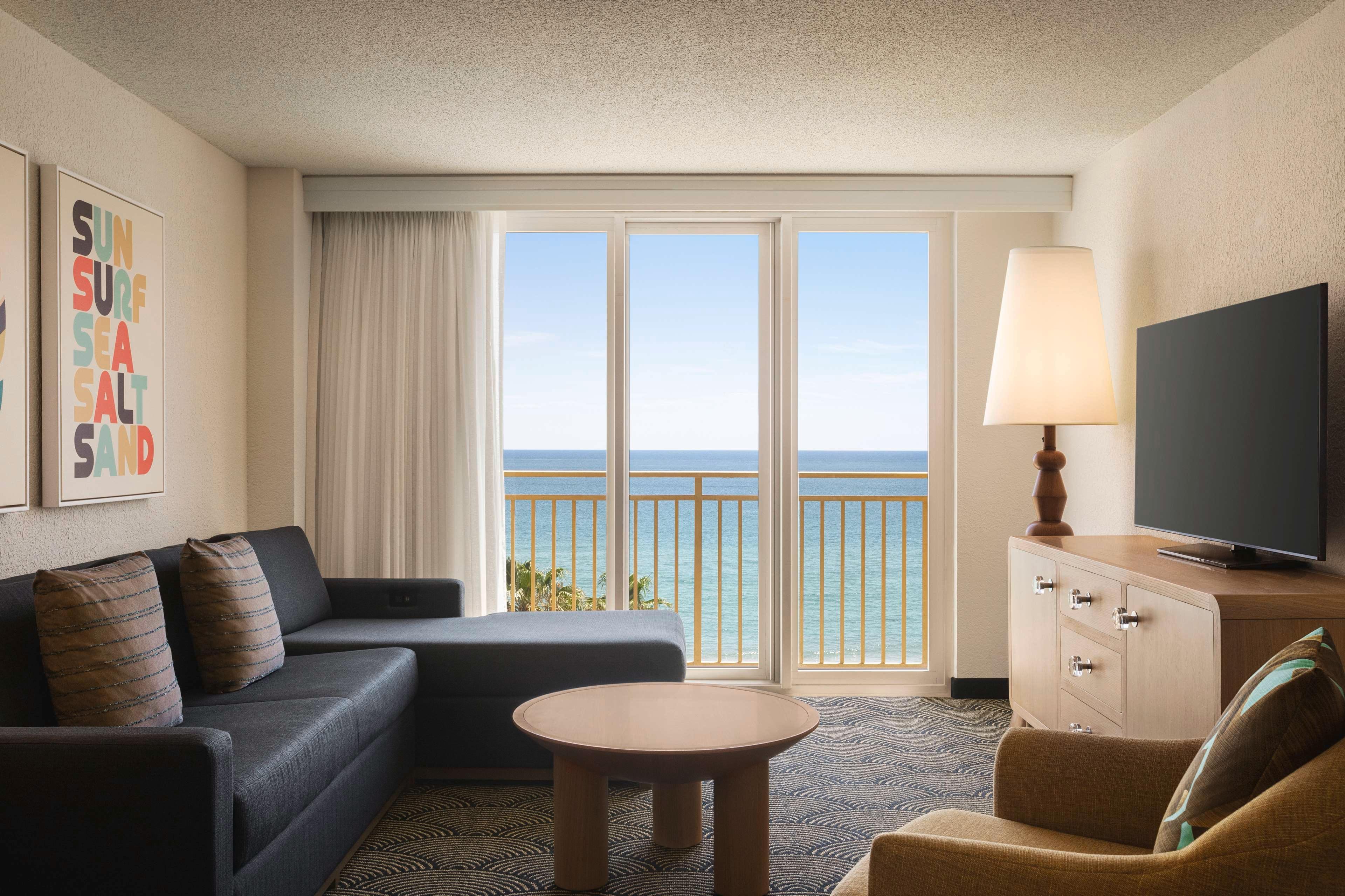 Suite Ocean Front Two Bedrooms