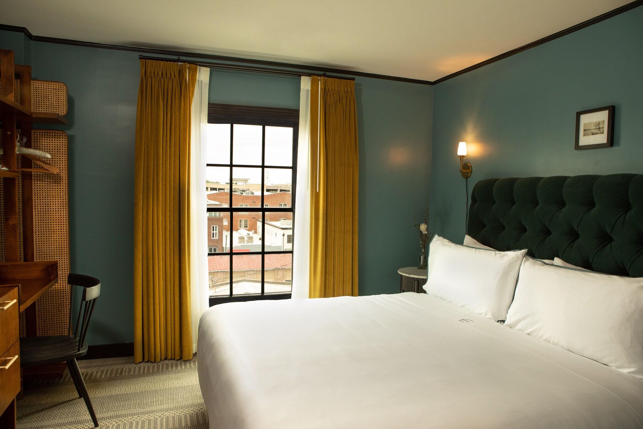 Suite Accessible Premier Room