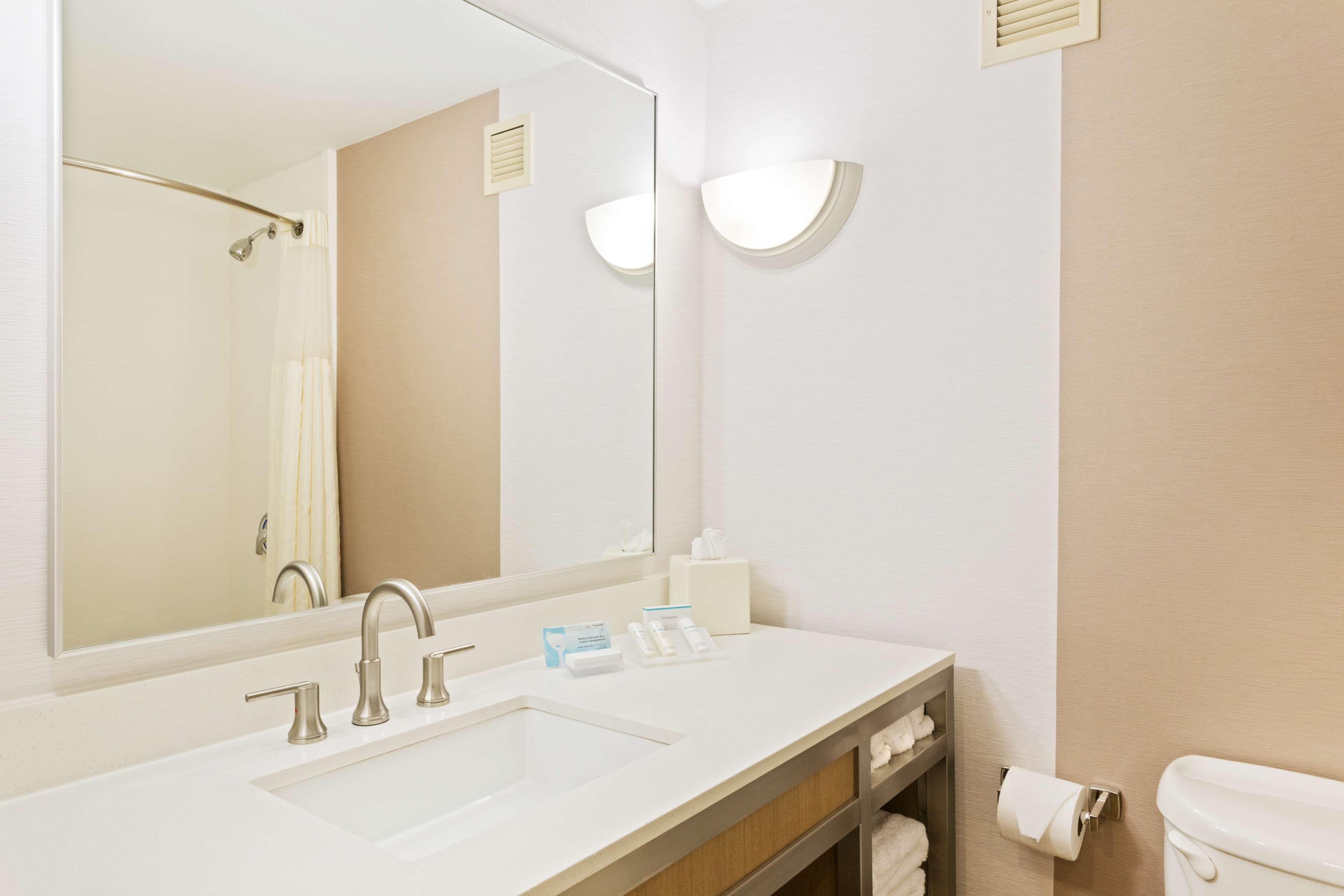 Suite Two Double Beds One Bedroom 