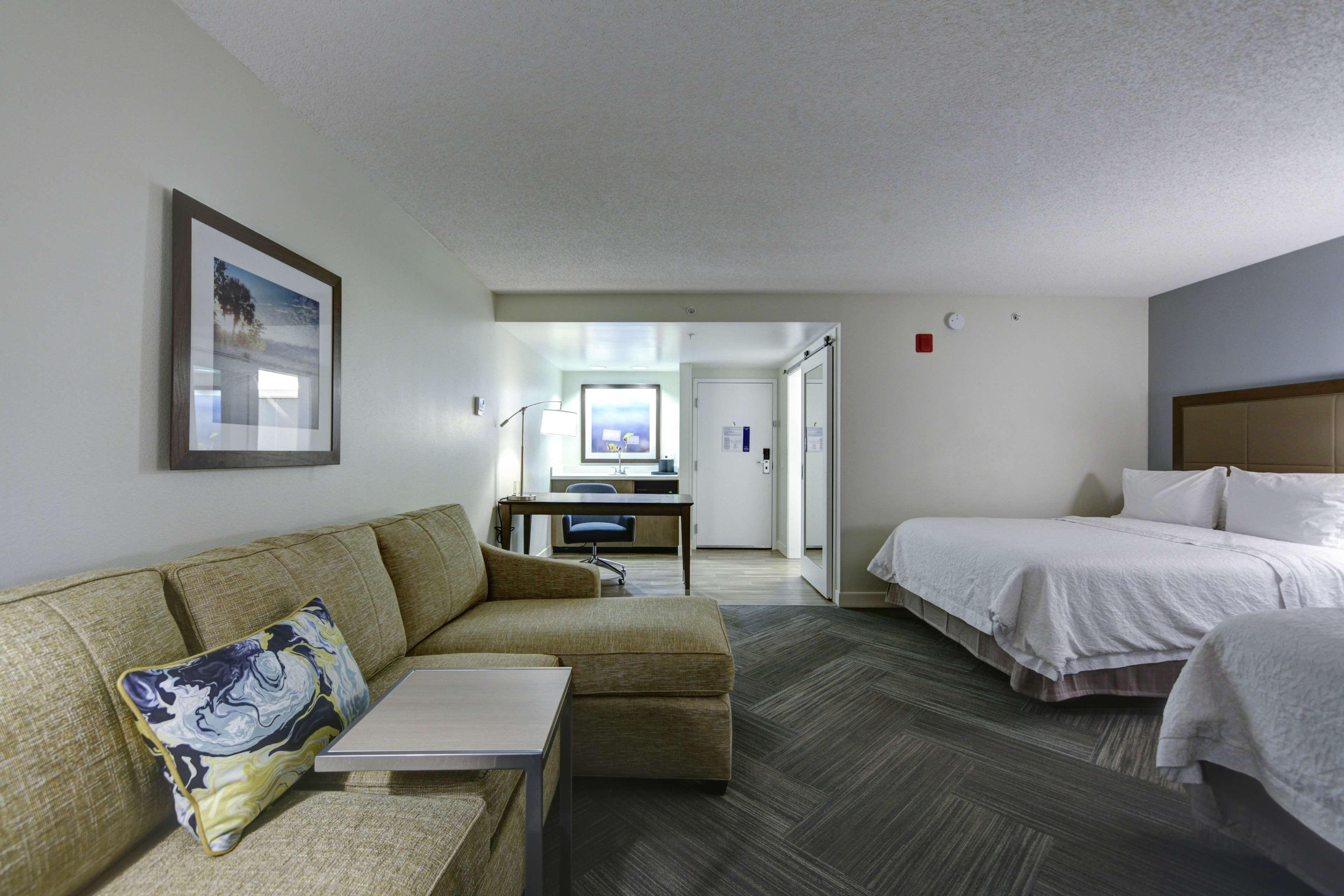 Studio Accessible-two Queen Beds