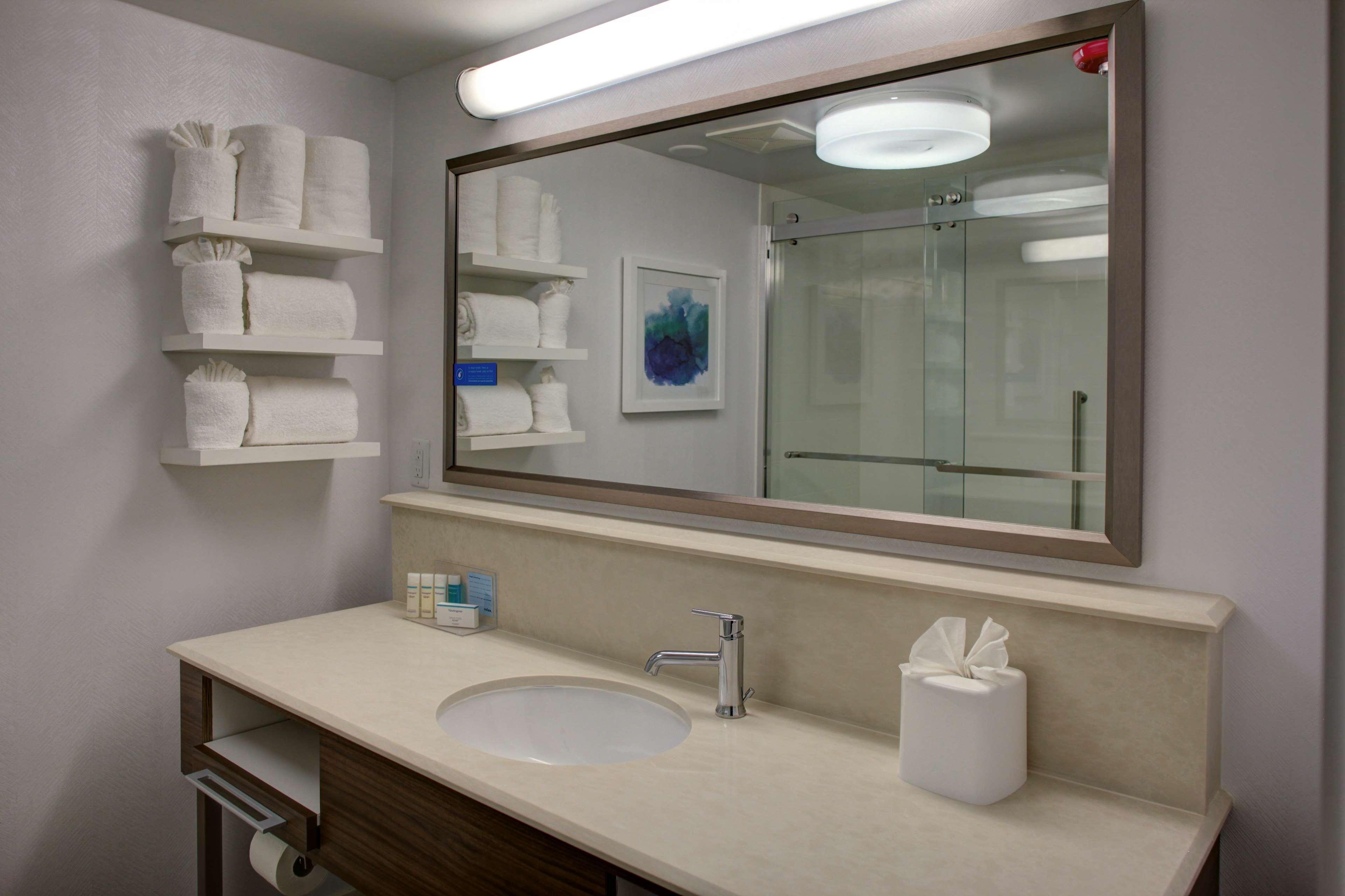 Studio Accessible-two Queen Beds