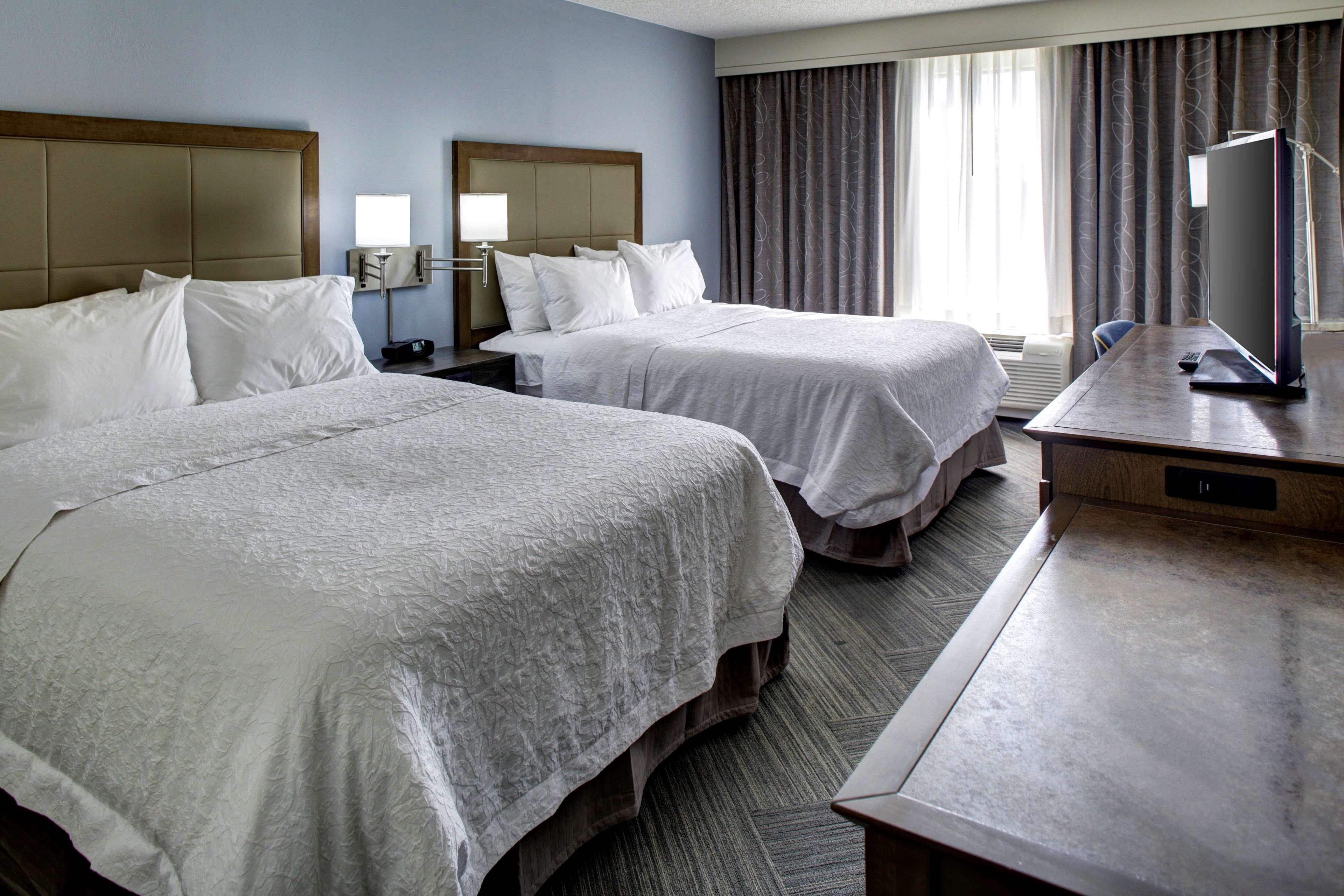 Studio Accessible-two Queen Beds