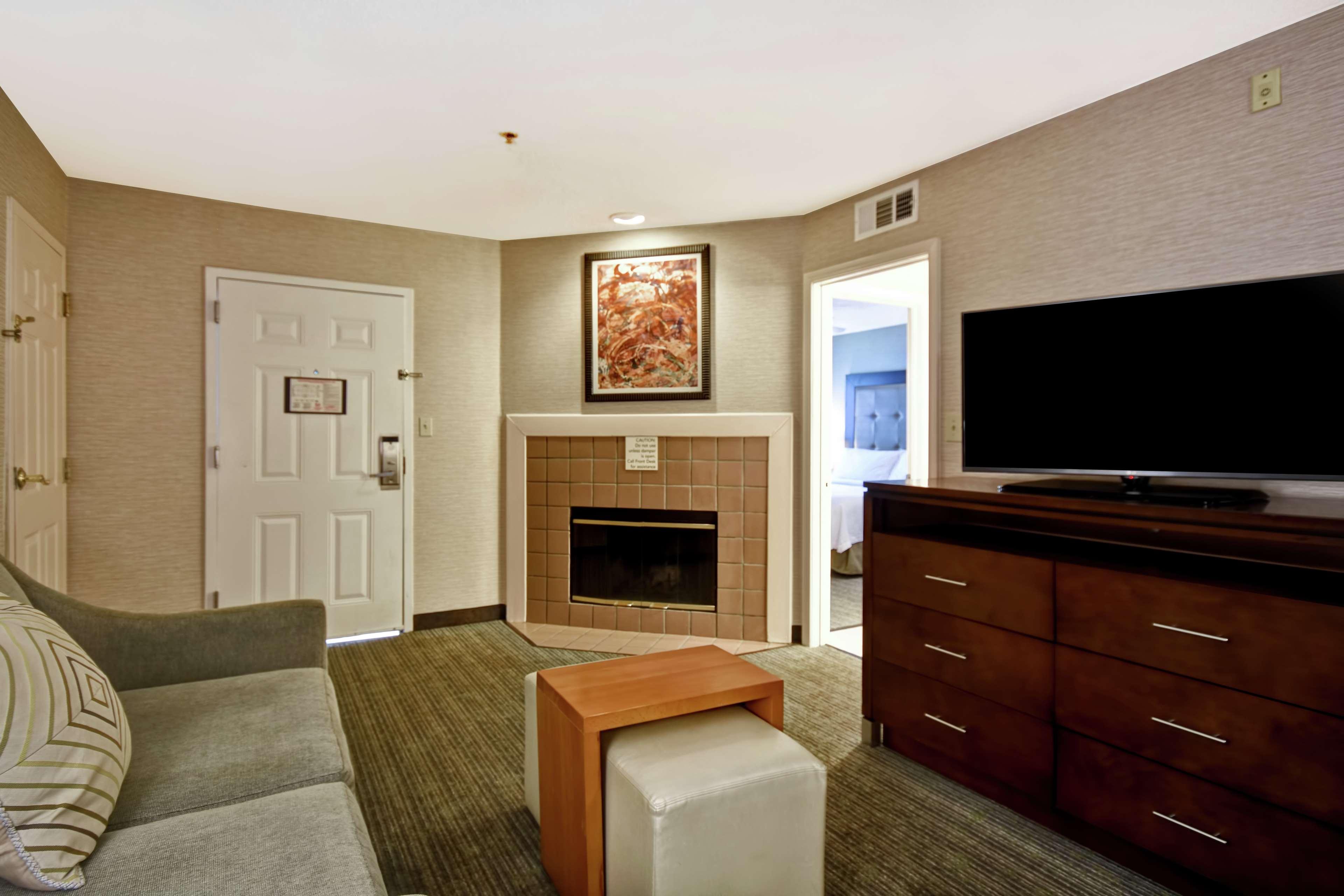Suite Two Bedrooms