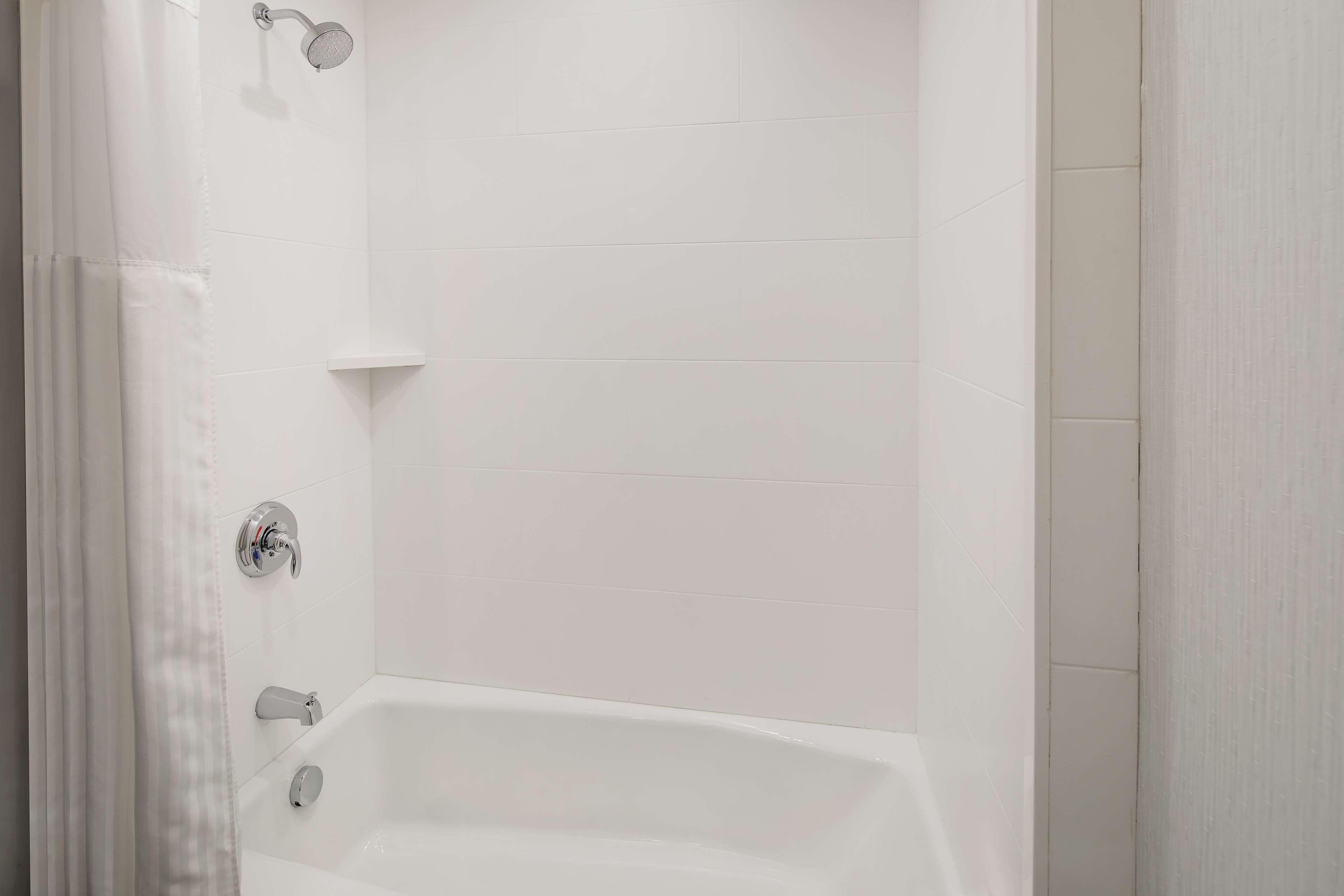 Junior Suite King Size Bed