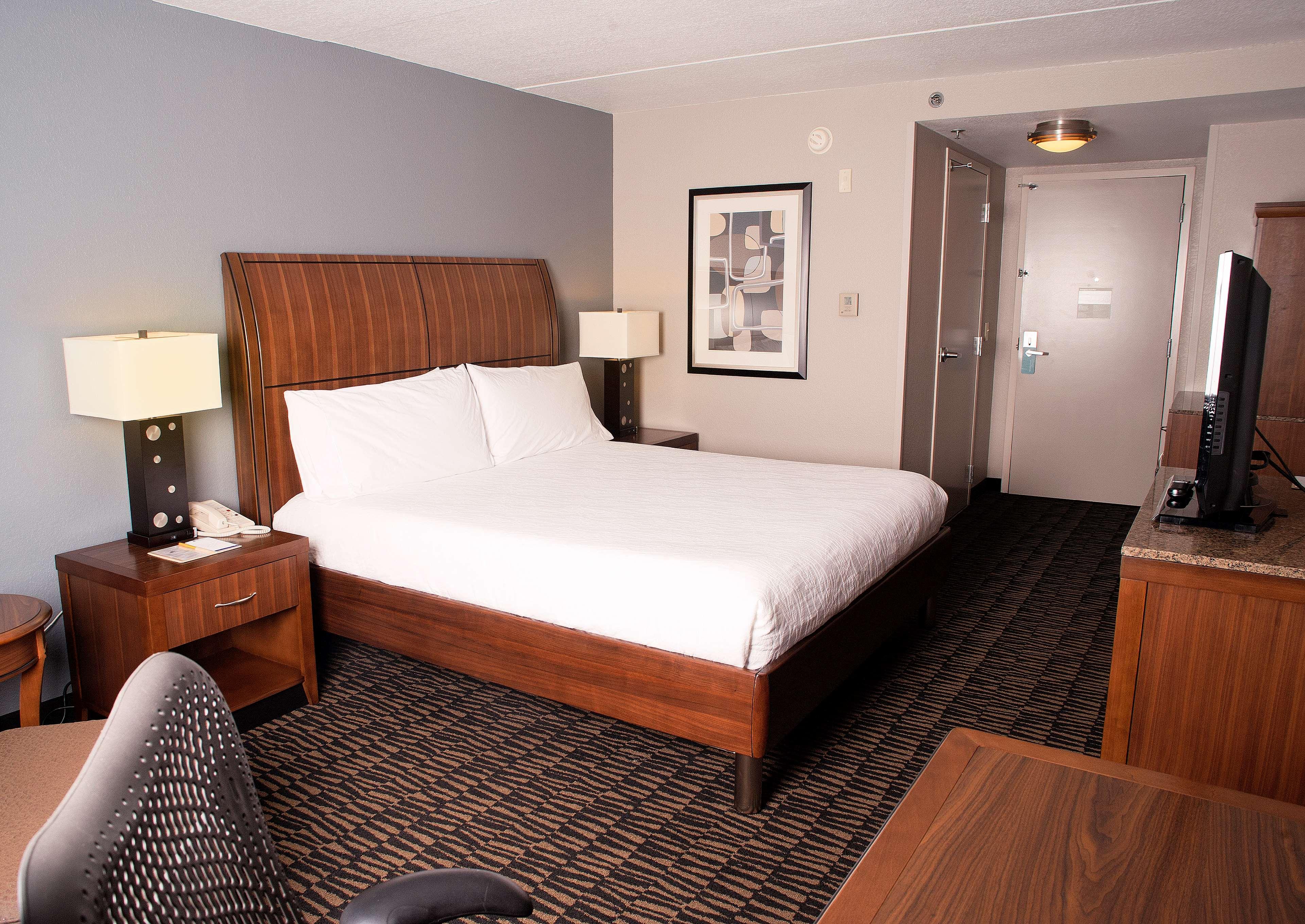 Double Deluxe King Bed