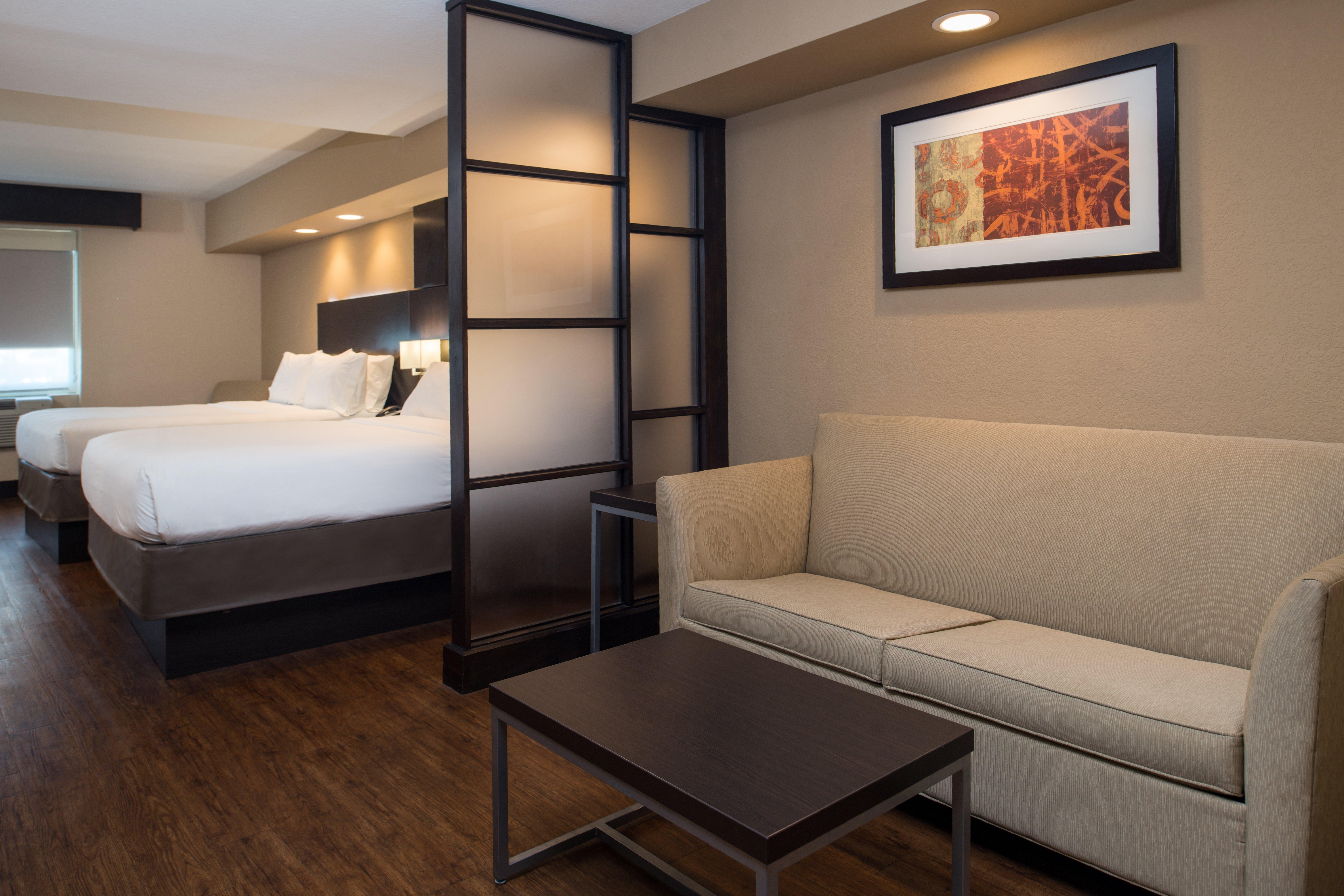 Suite Accessible-two Queen Beds