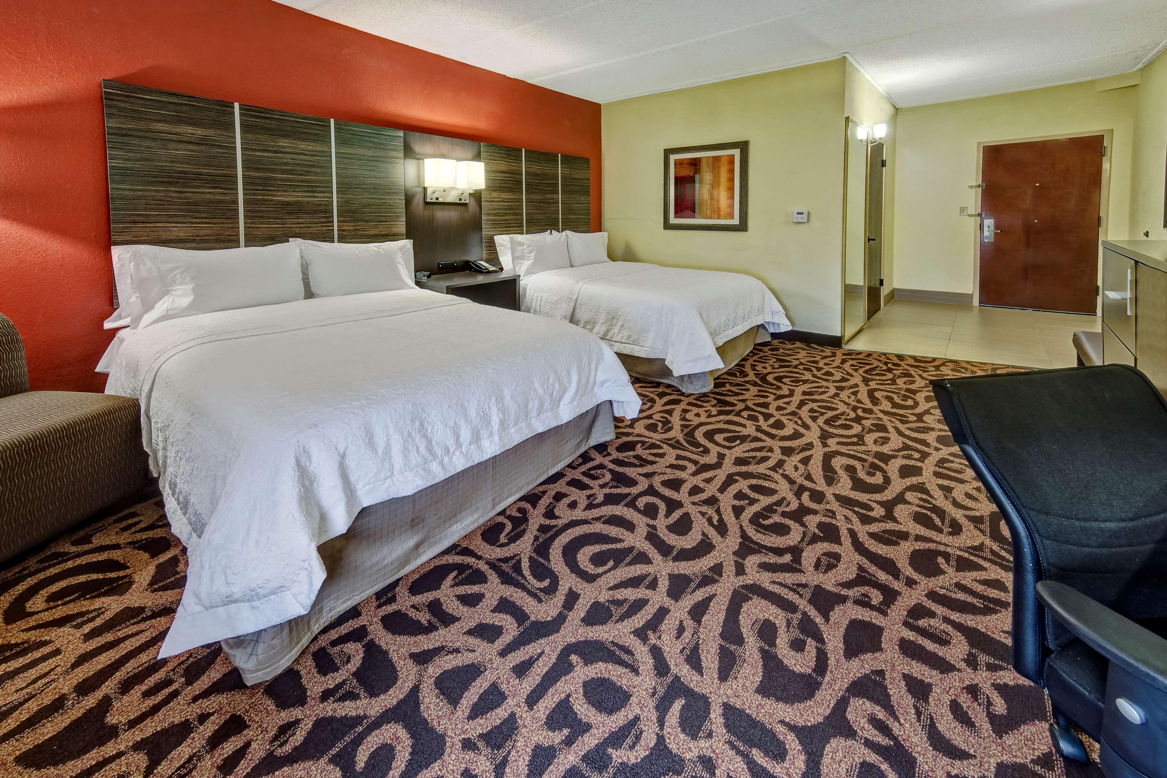 Double Two Queen Beds Non Smoking