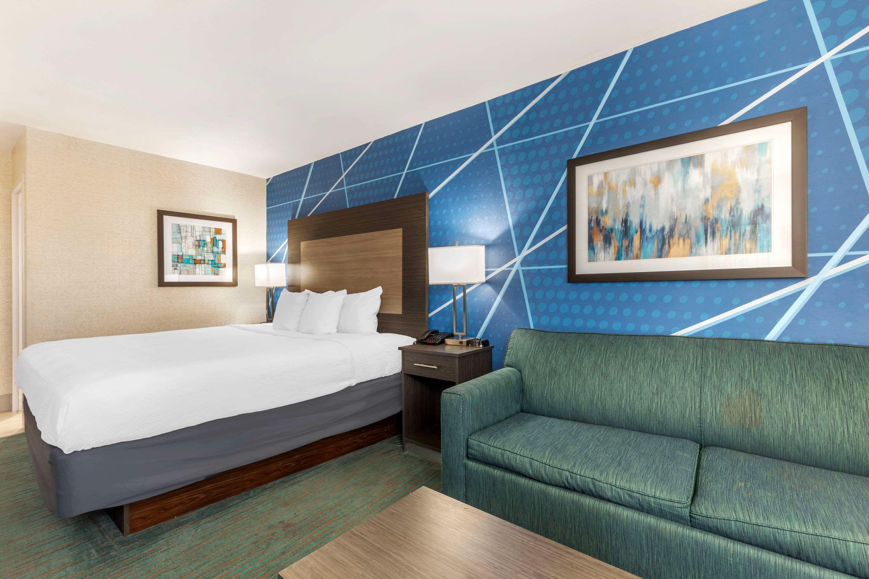 Double King Size Bed