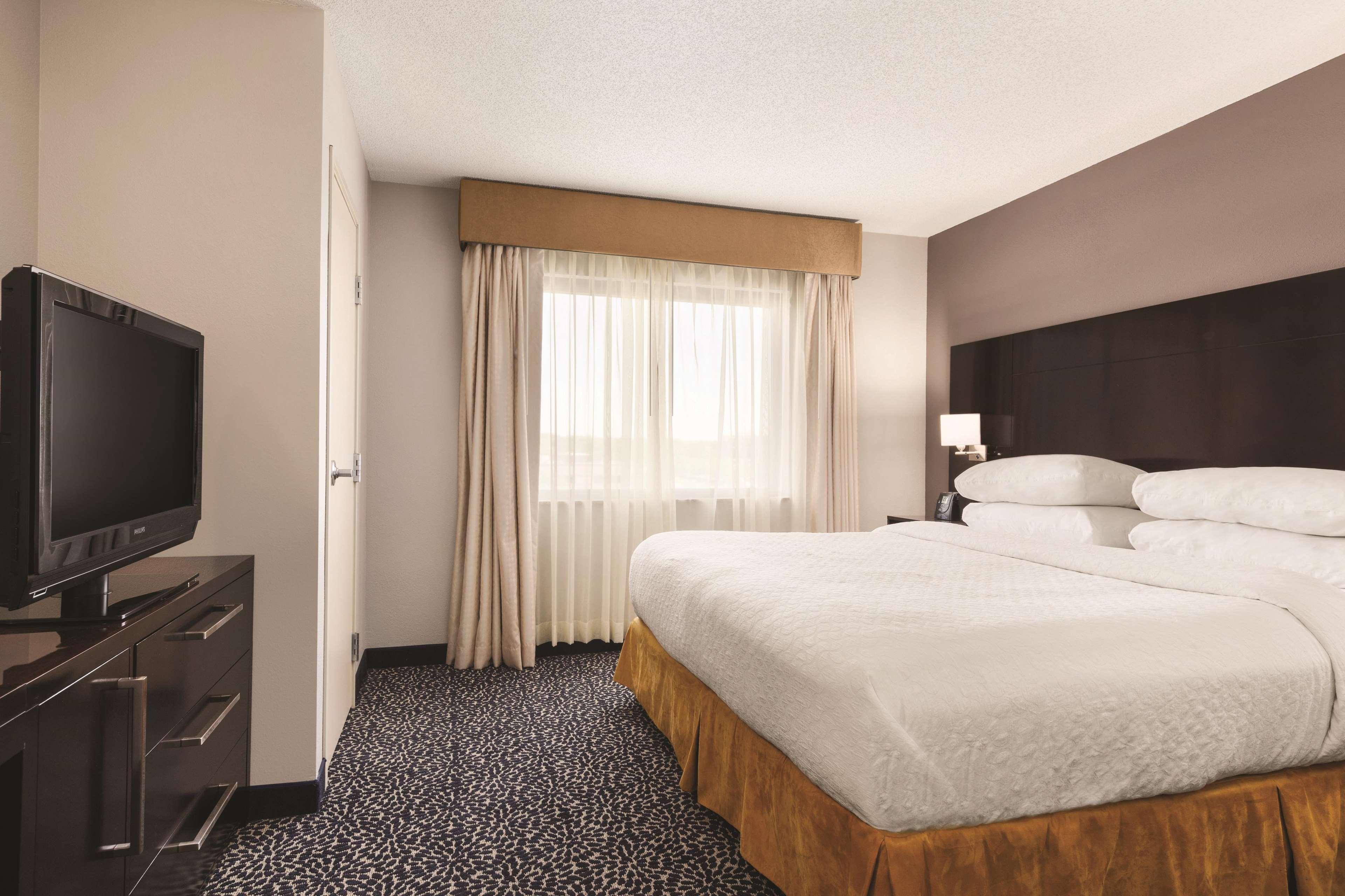 Suite King Bed Non Smoking