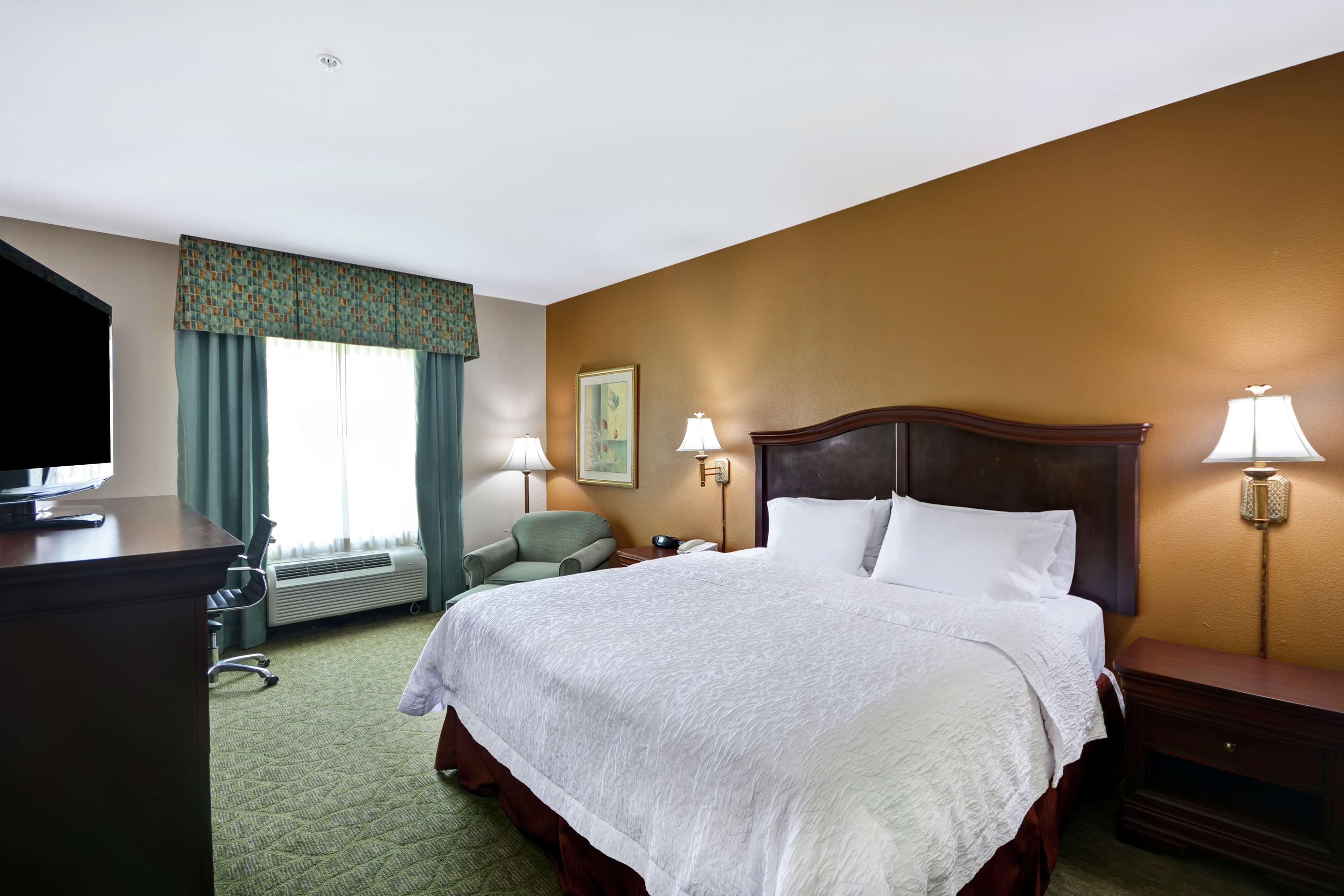 Double King Bed Non Smoking