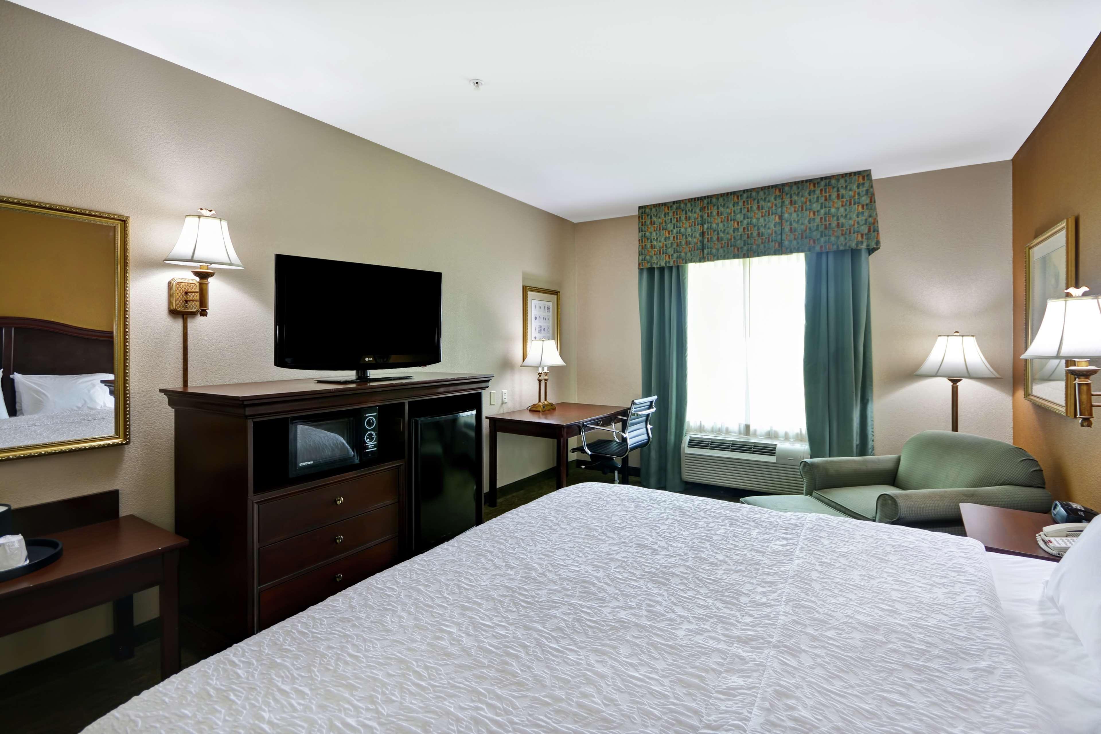 Double King Bed Non Smoking