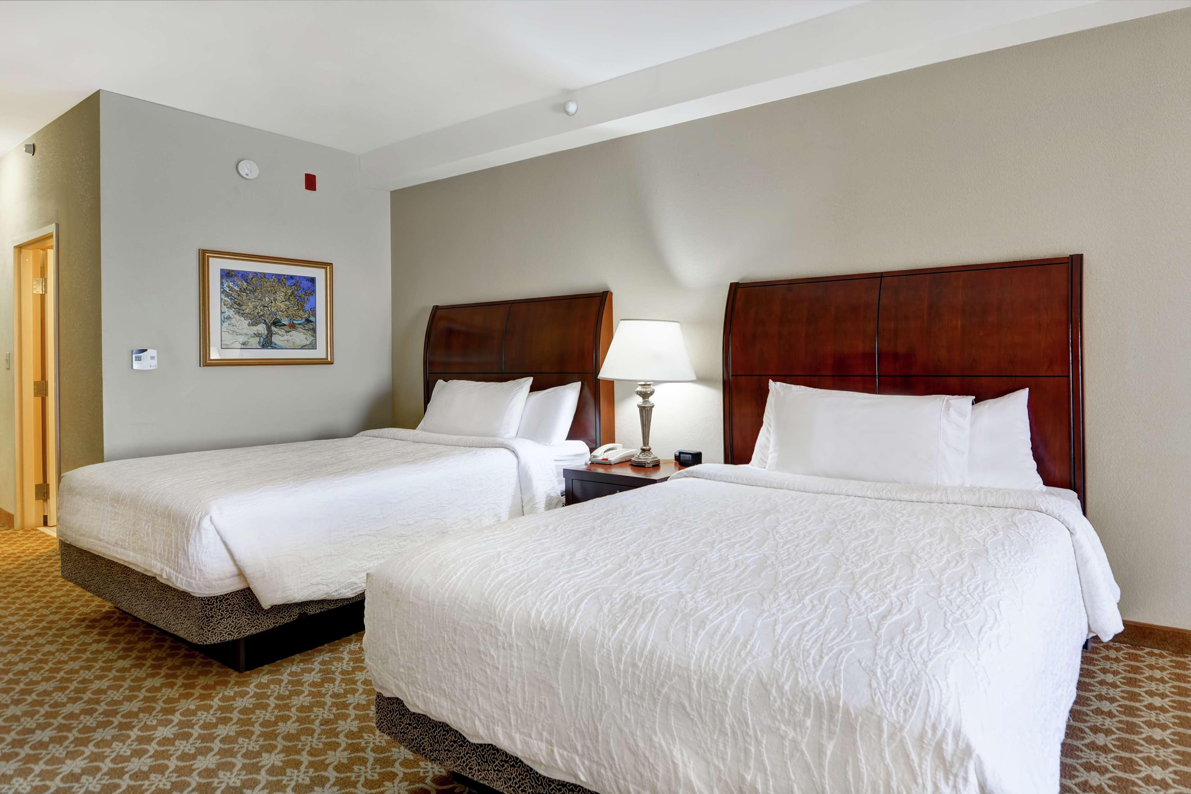 Double Deluxe Two Queen Beds