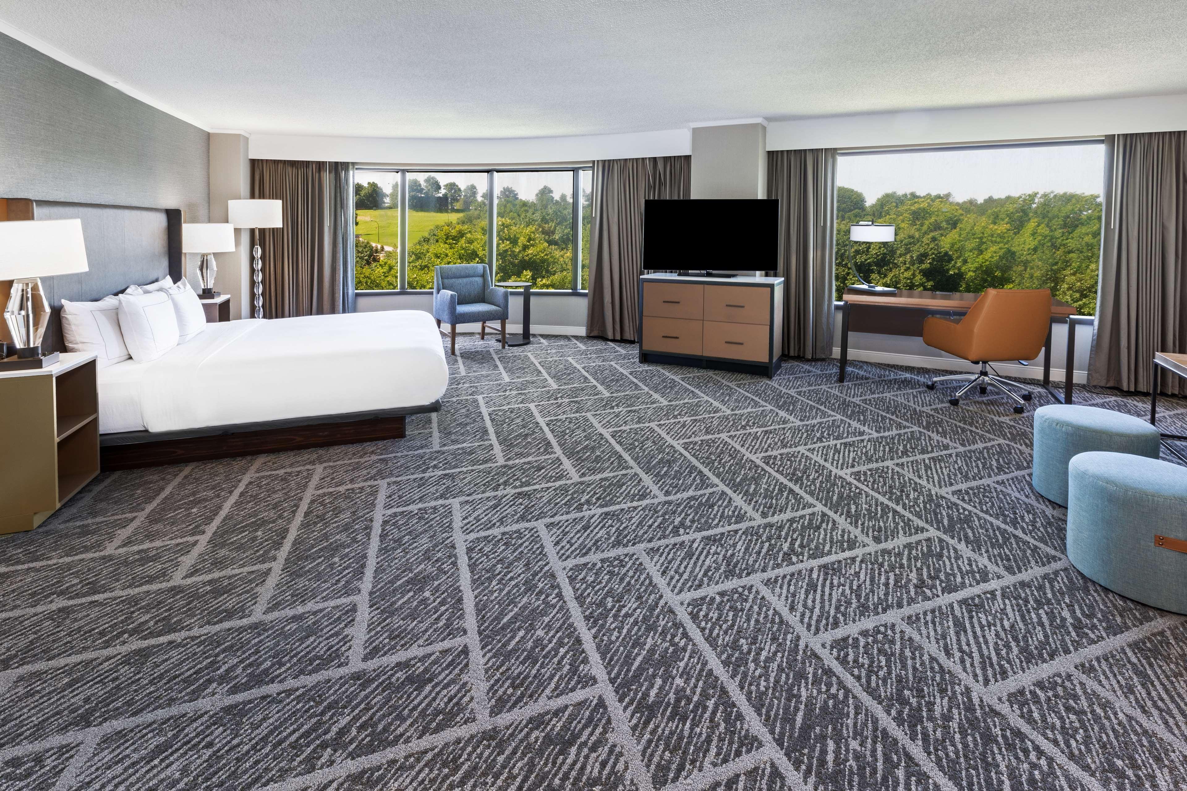 Junior Suite King Size Bed