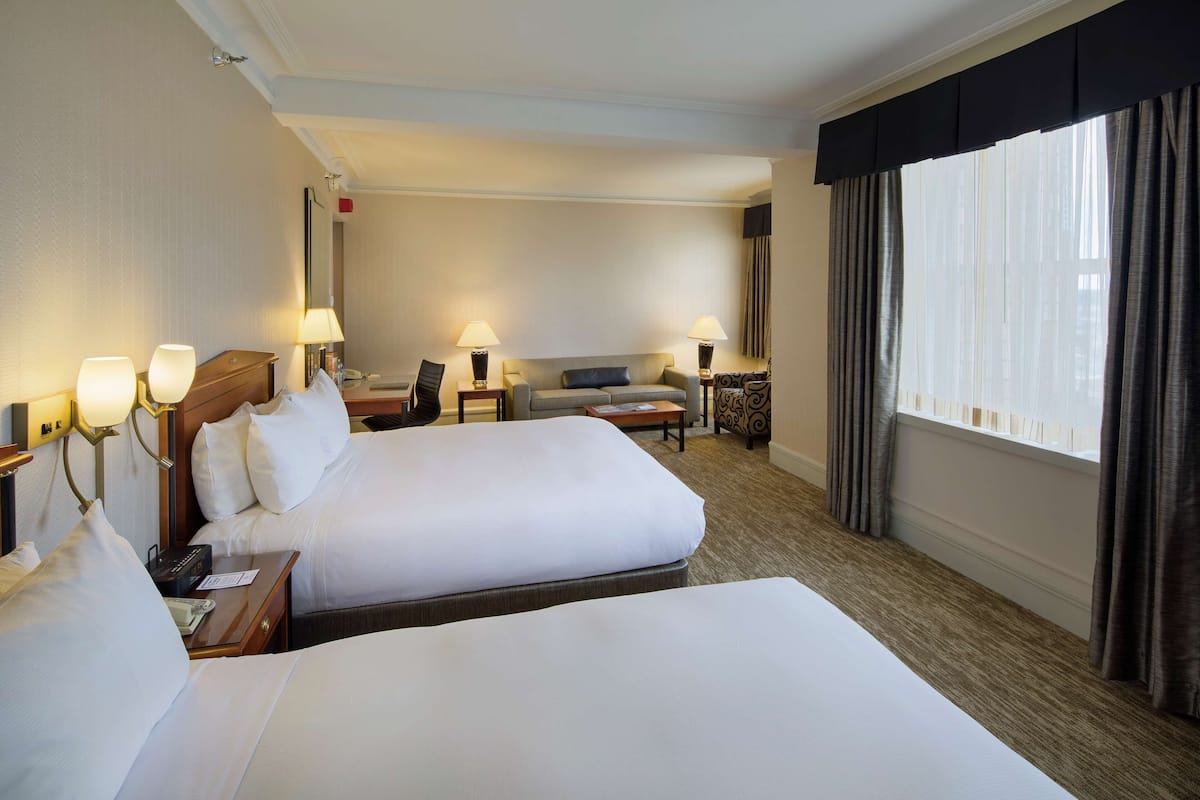 Studio Two Double Beds