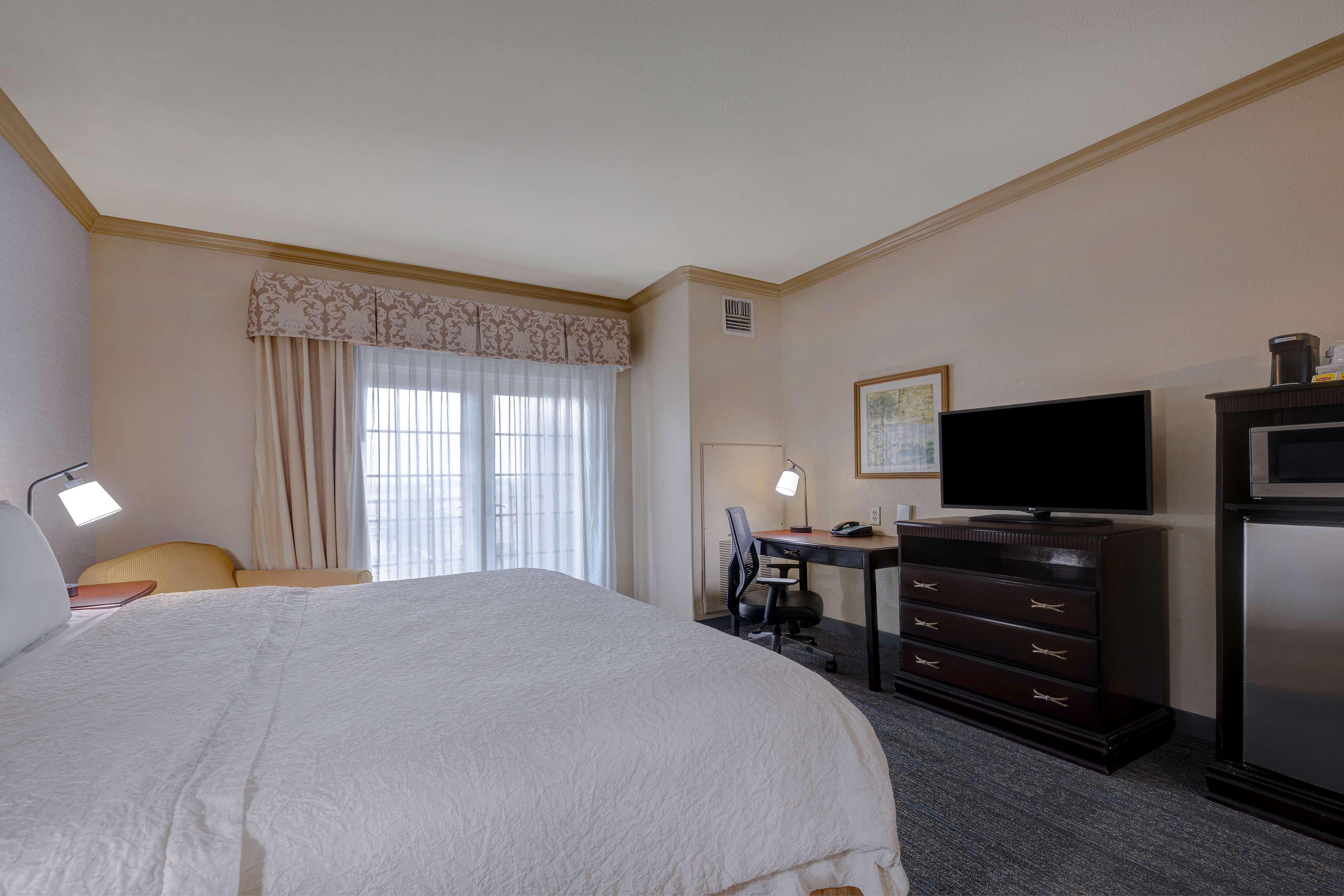 Double King Bed Non Smoking