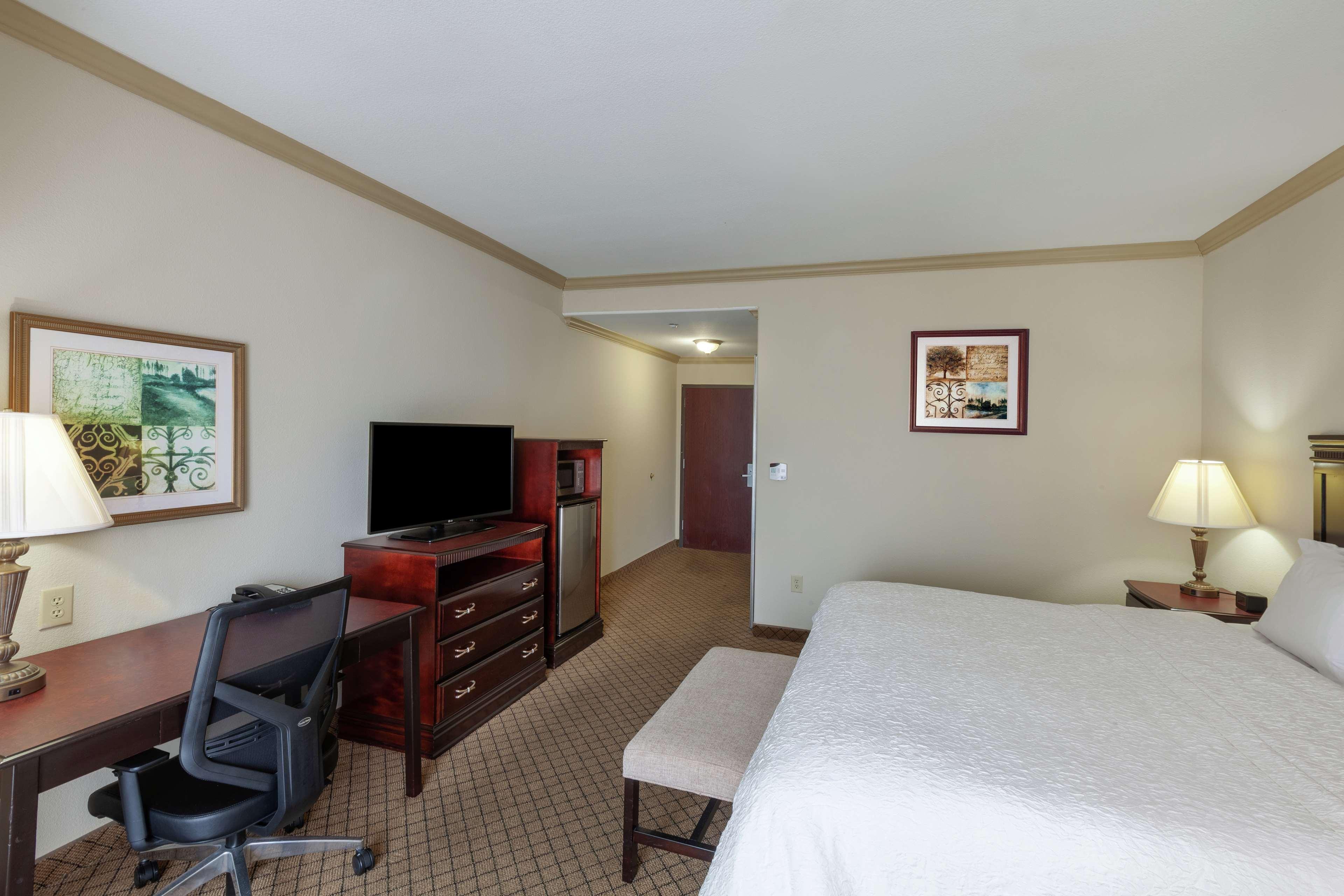 Double King Bed Non Smoking