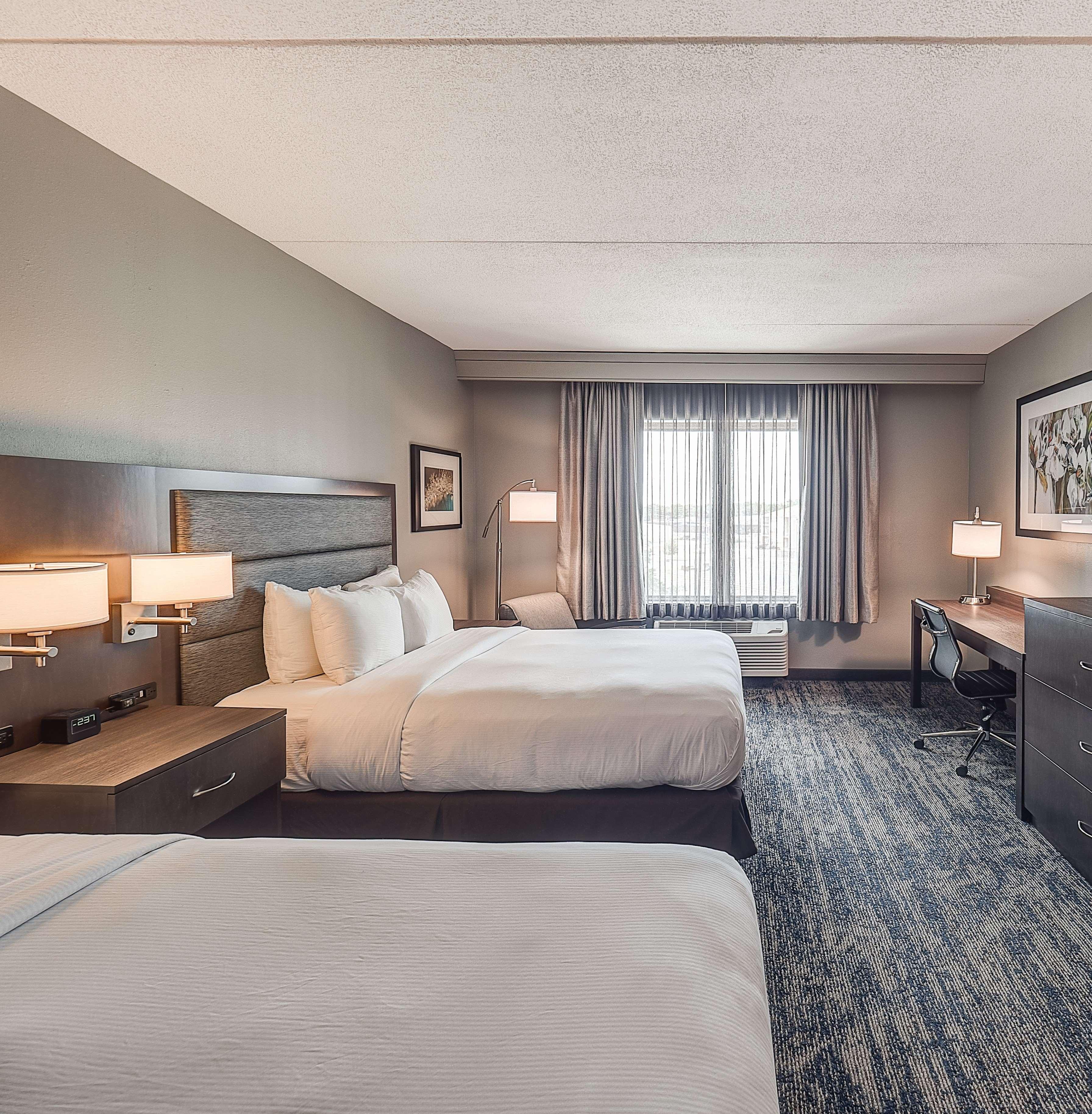 Double Accessible-two Queen Beds