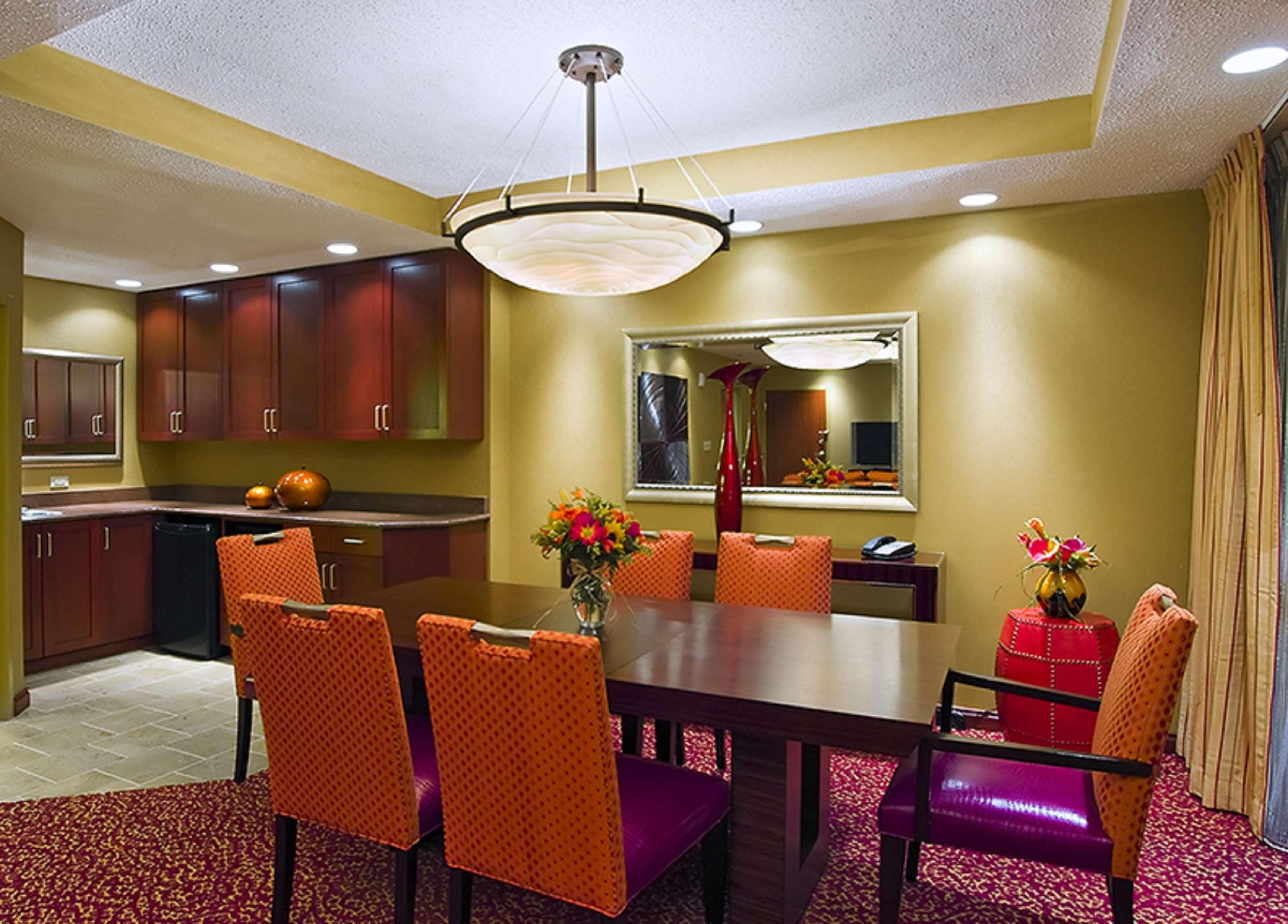 Suite Executive King Bed