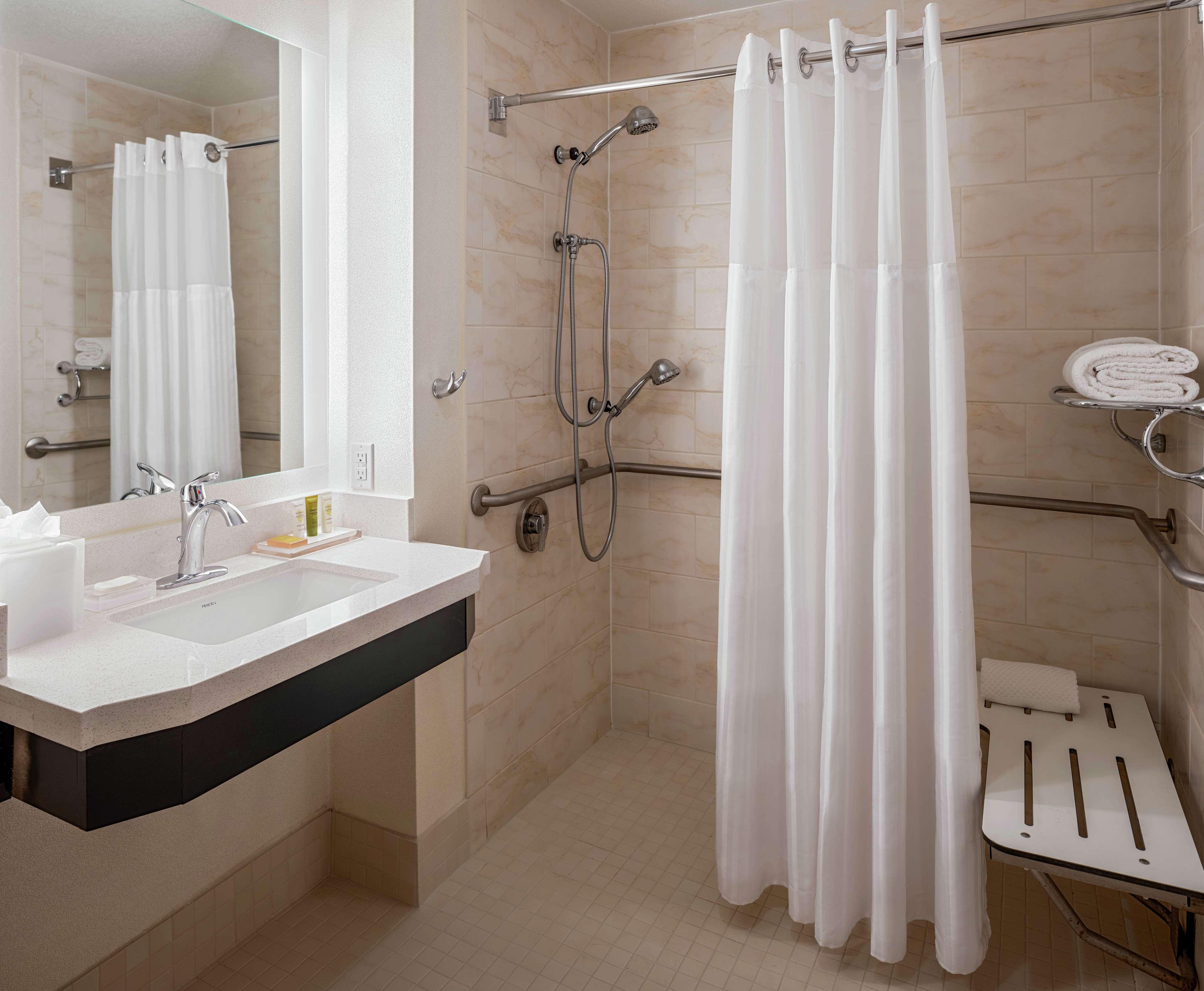 Suite Two Queen Beds