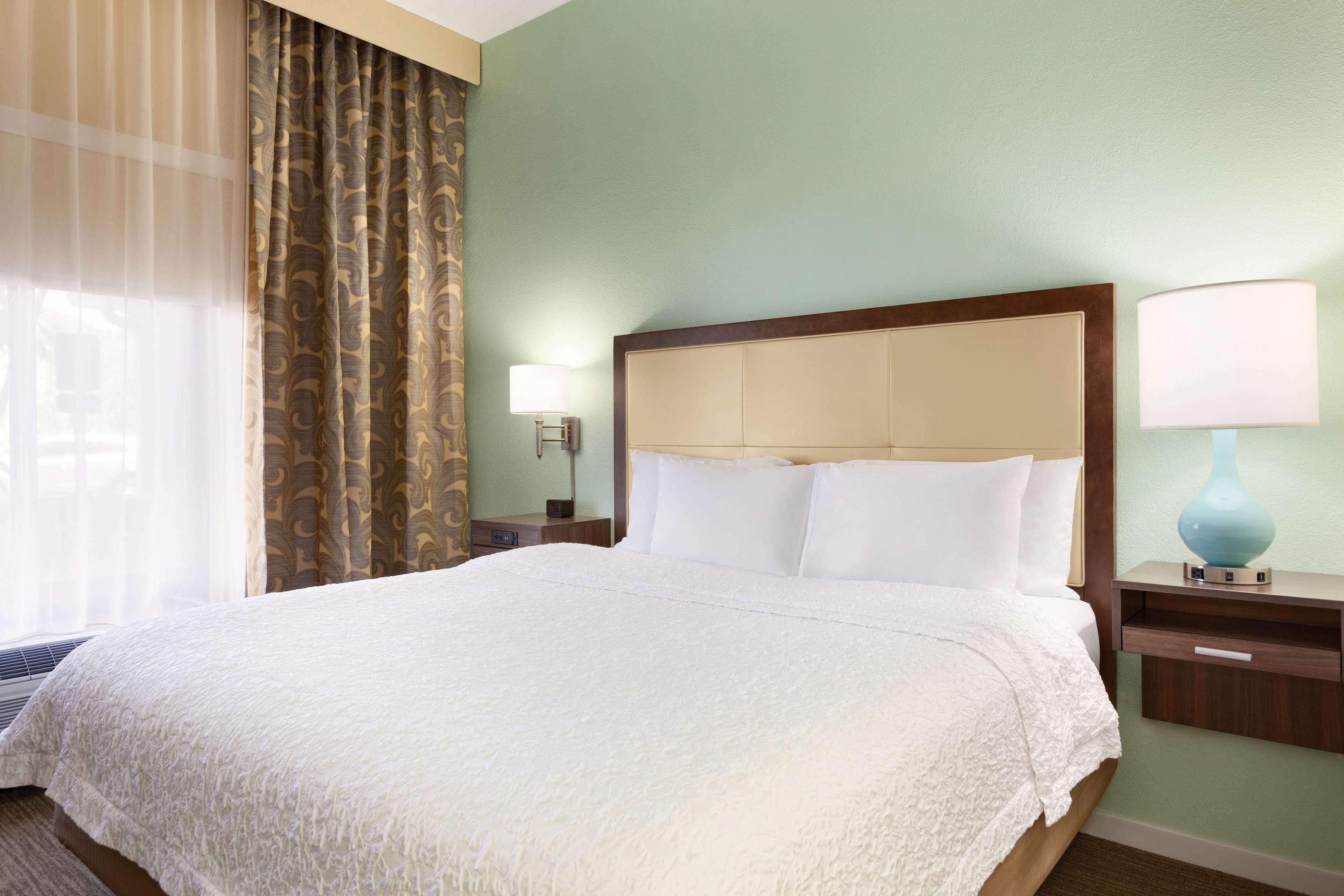 Suite King Bed Non Smoking