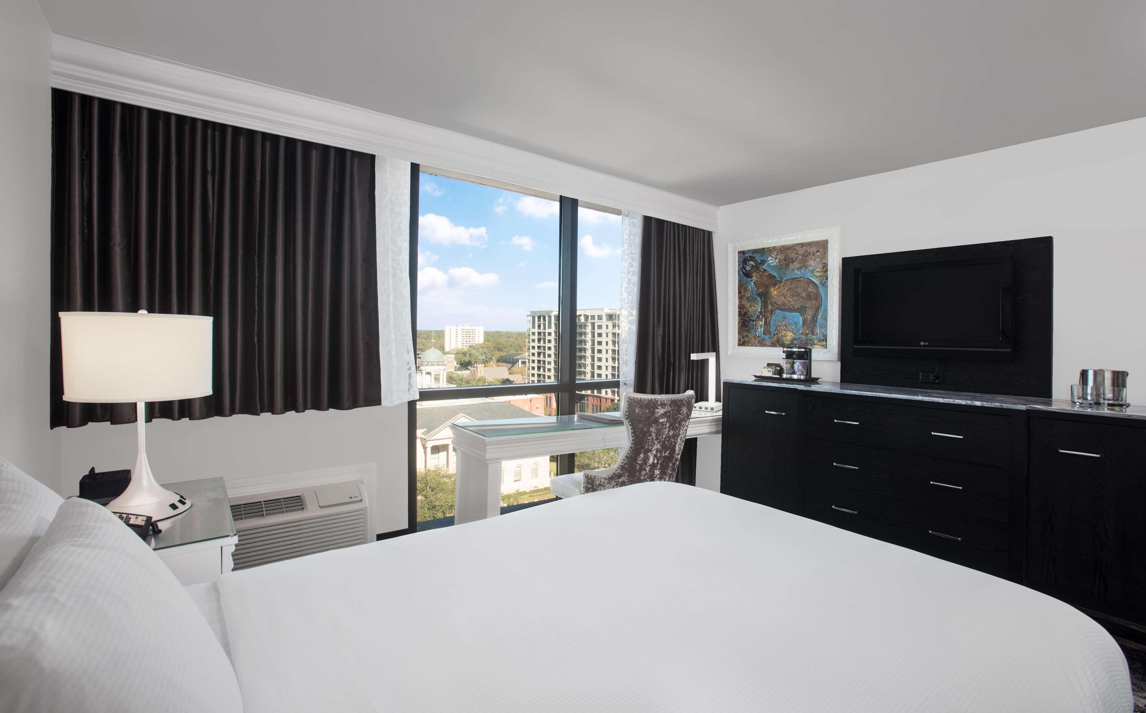 Double Queen Size Bed