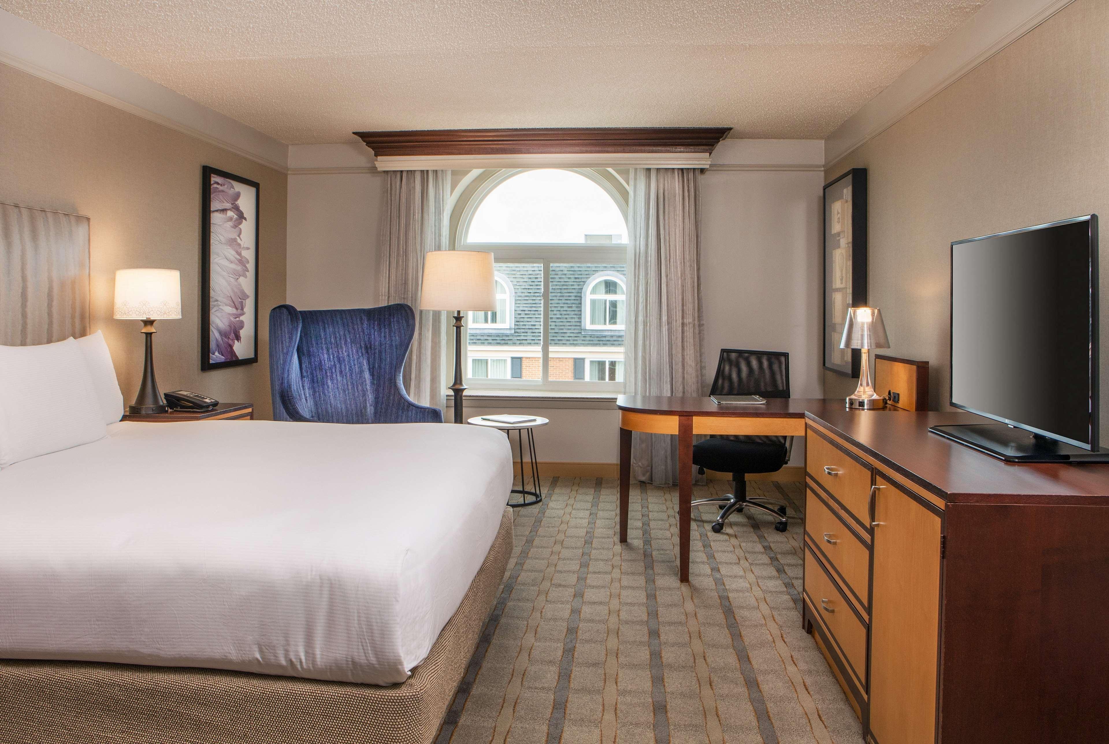 Double Executive King Bed