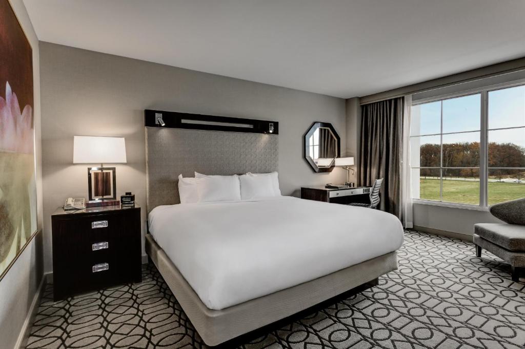 Double King Size Bed