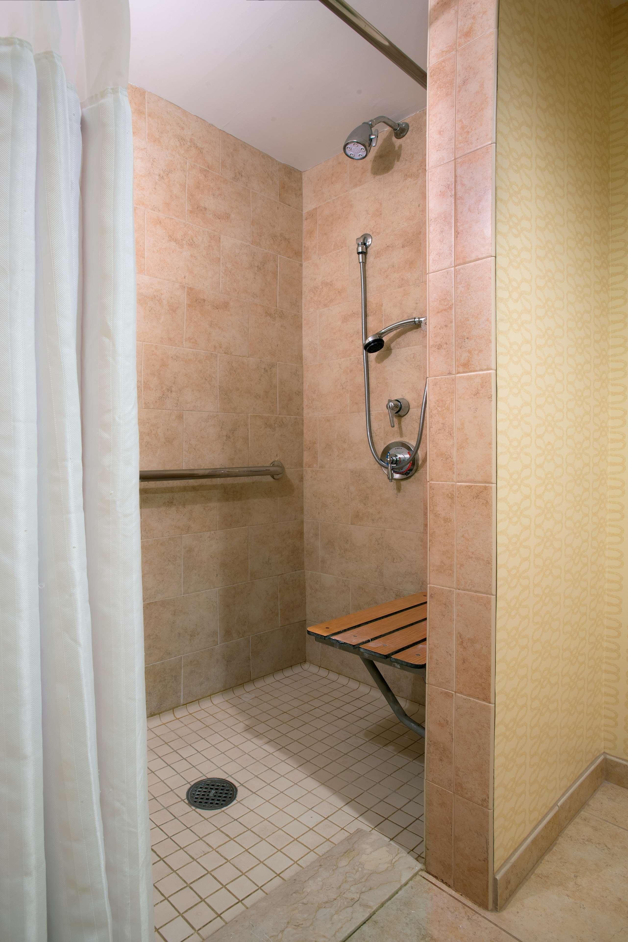 Suite Two Queen Beds One Bedroom