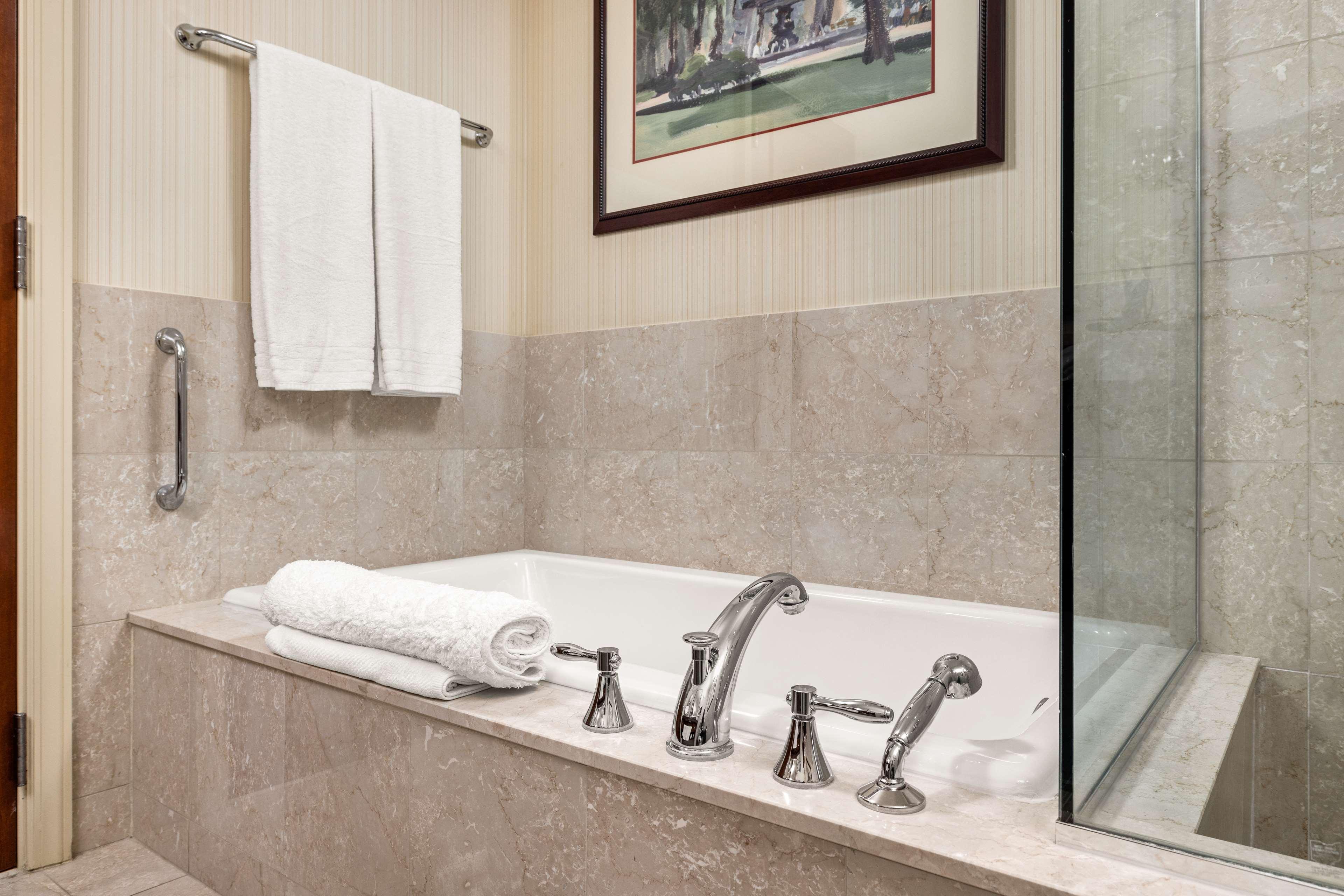 Double Executive King Bed