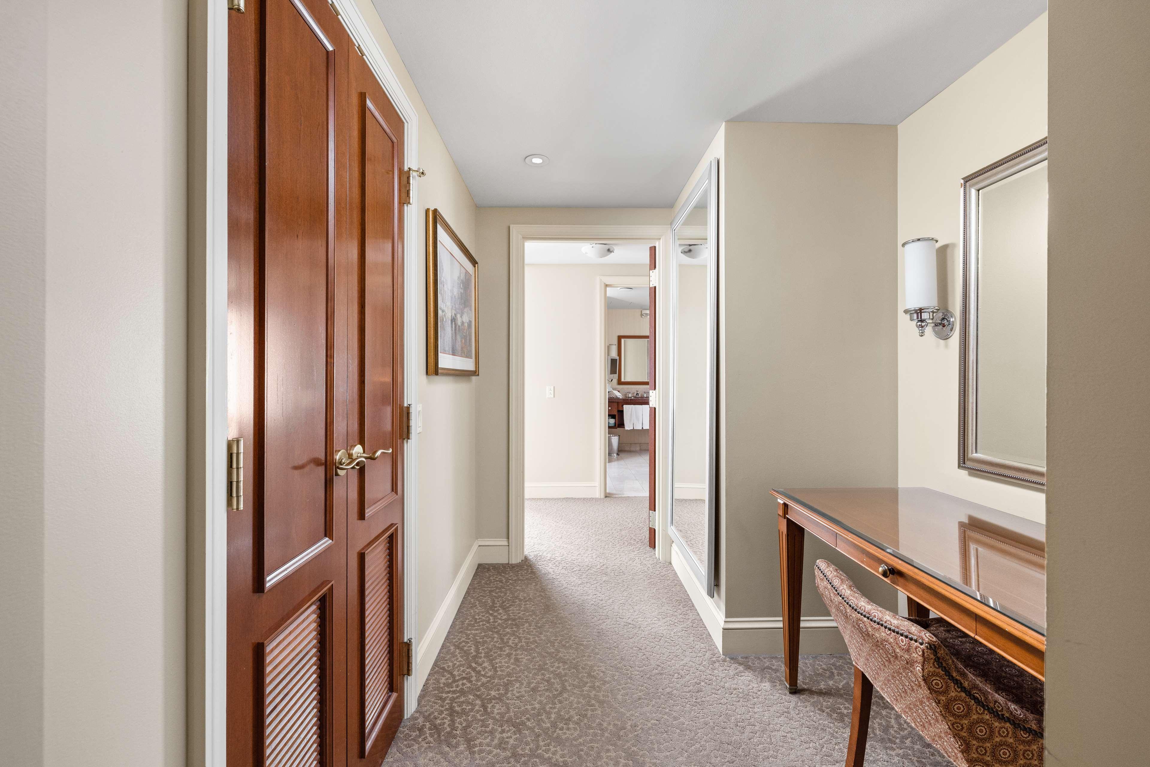 Double Executive King Bed