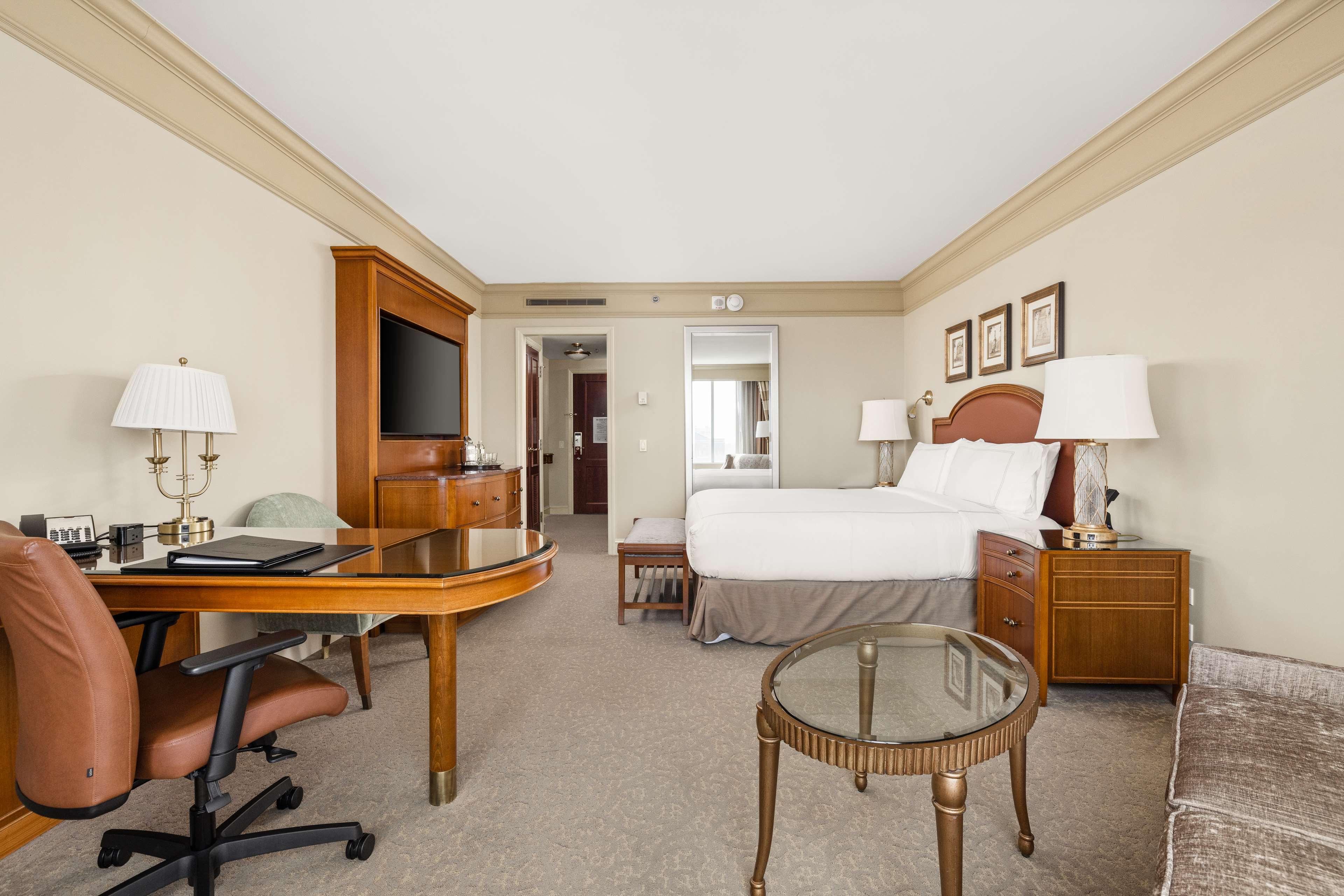 Double Superior King Bed