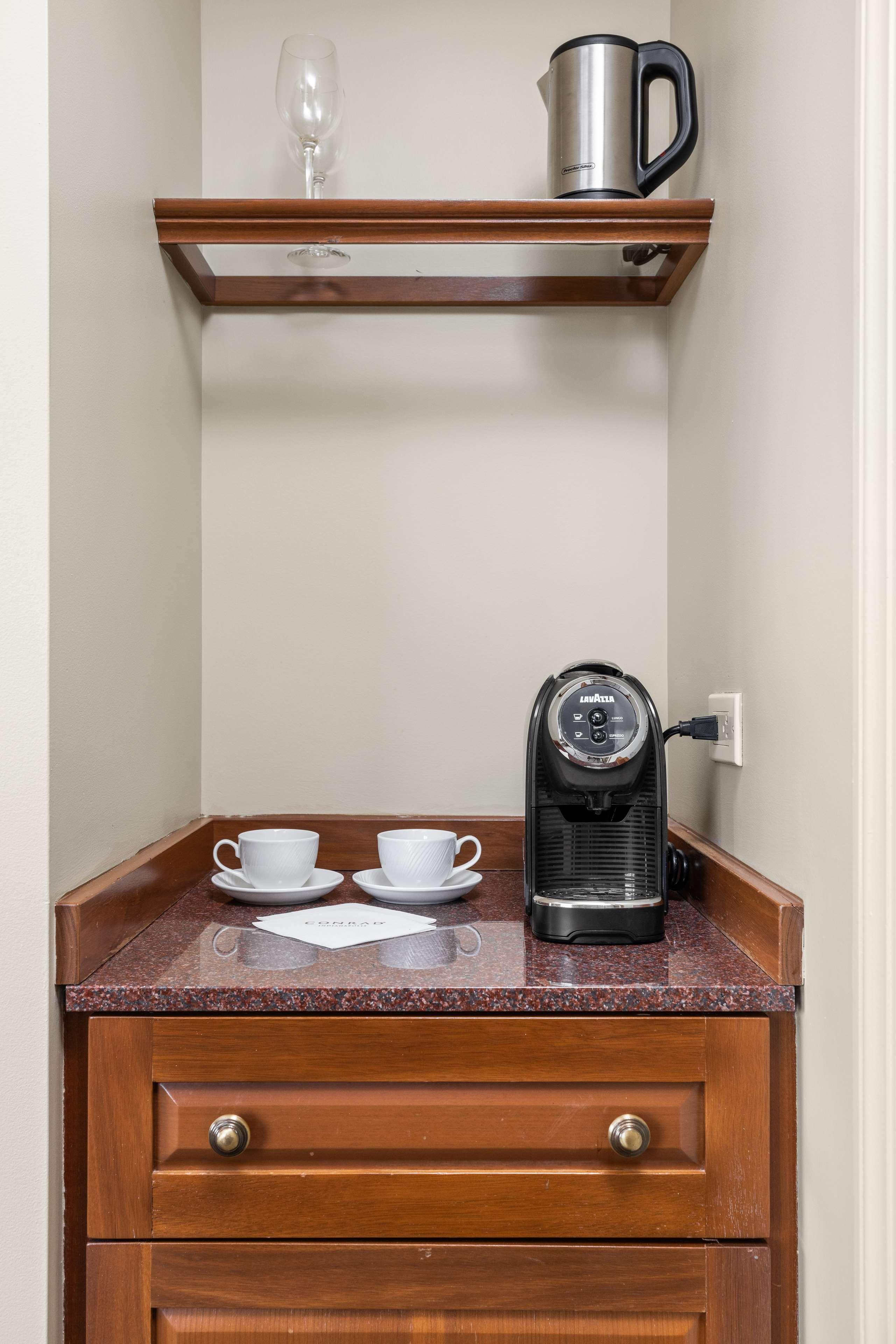 Suite King Bed One Bedroom 